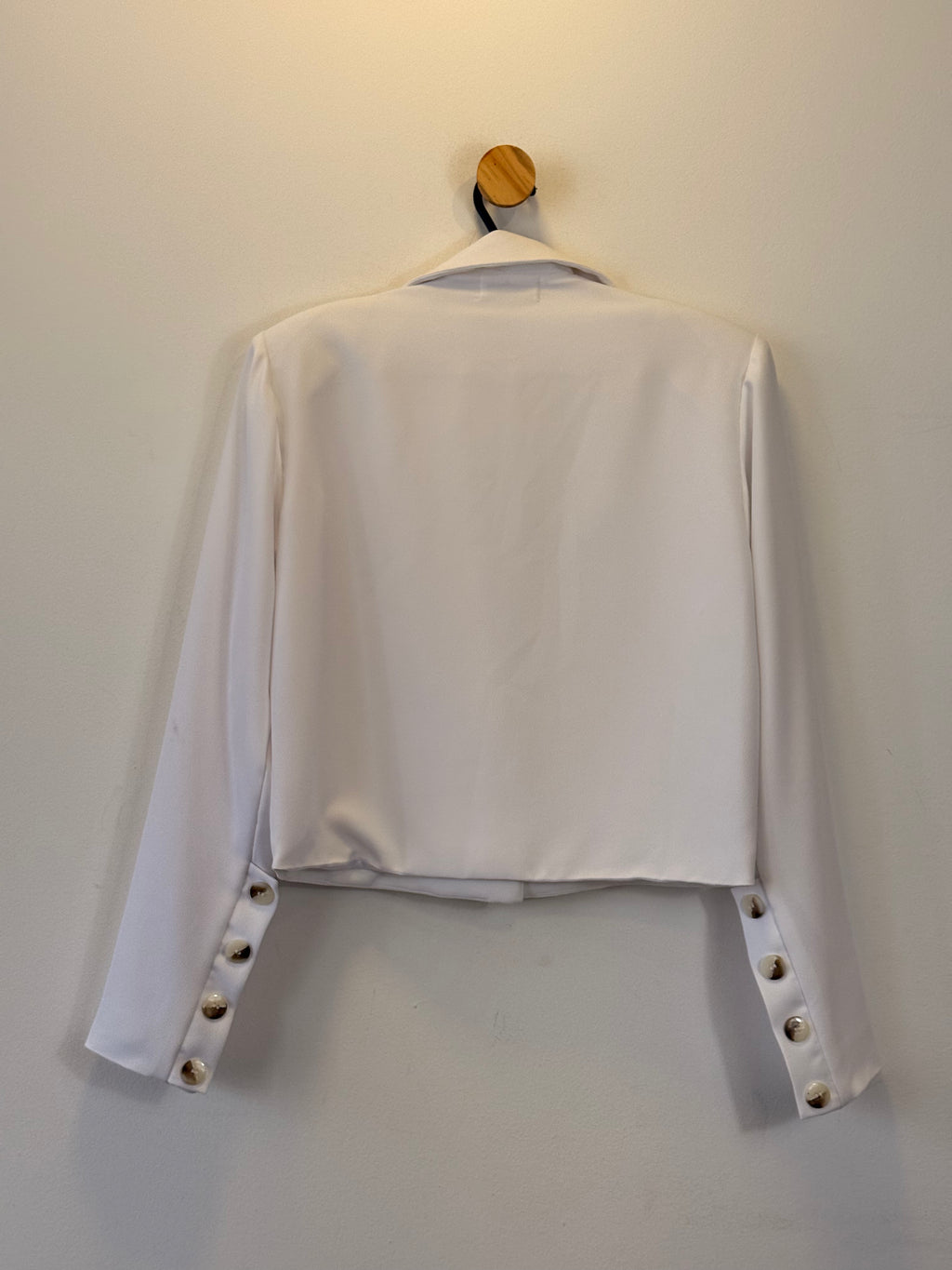 Blazer Cropped Branco Due Panno