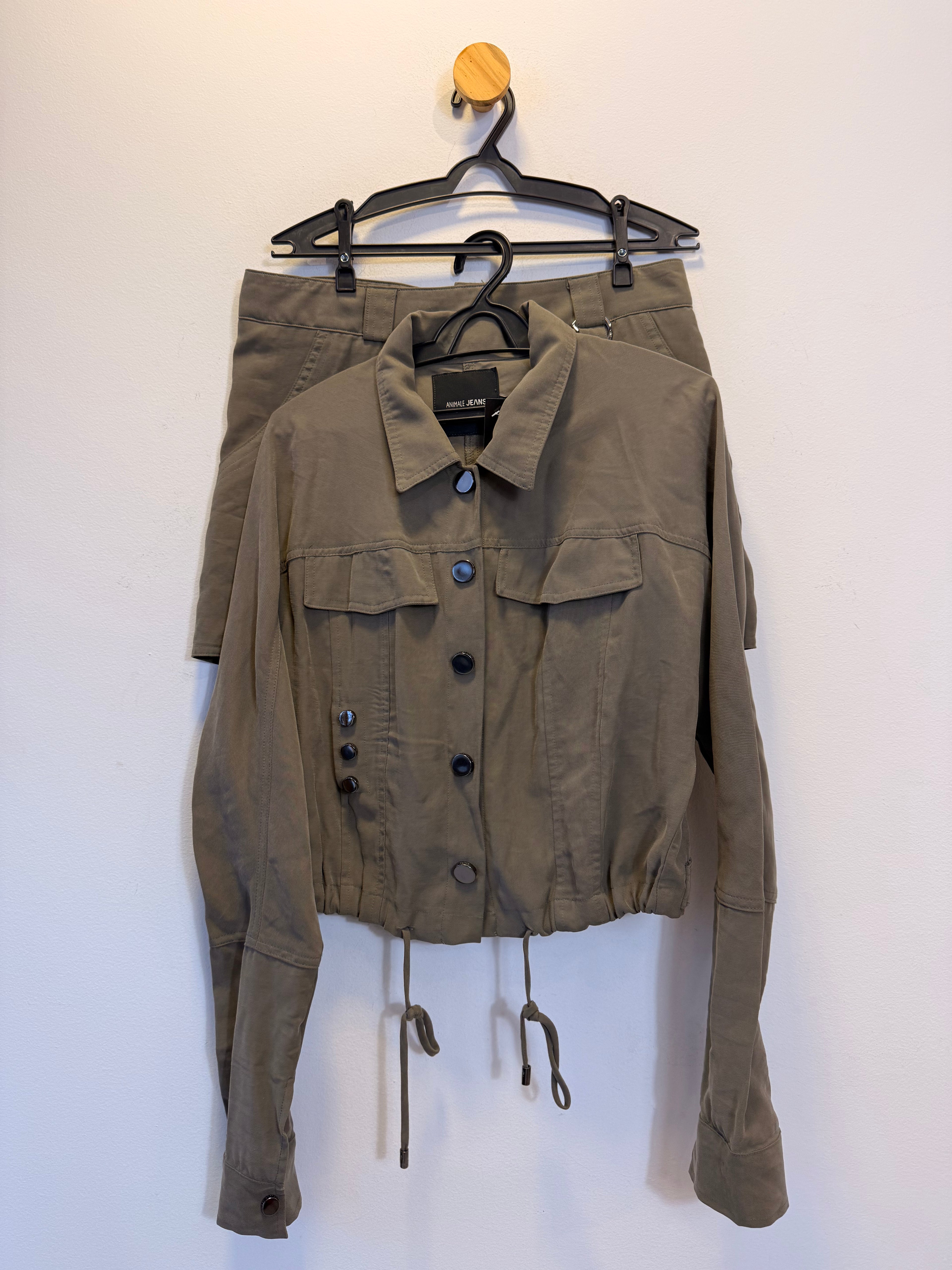 Conjunto Verde Militar Animale