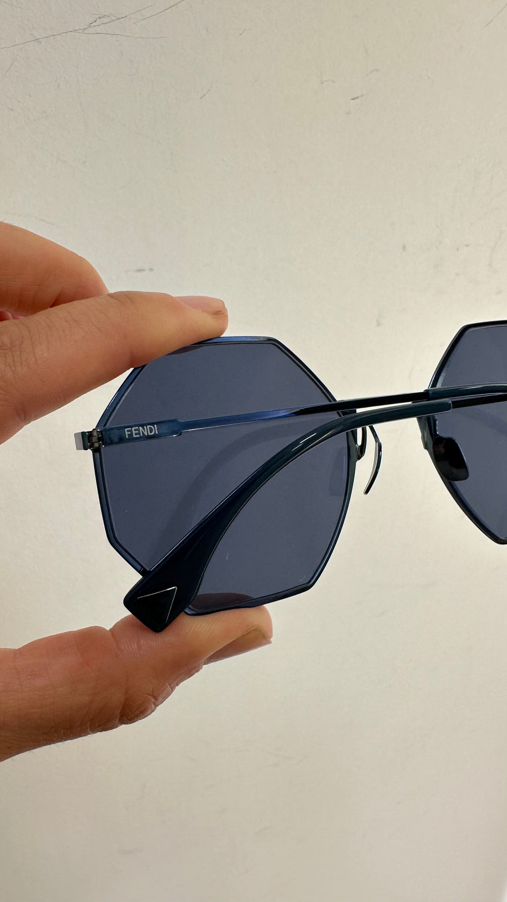 Óculos Solar Fendi