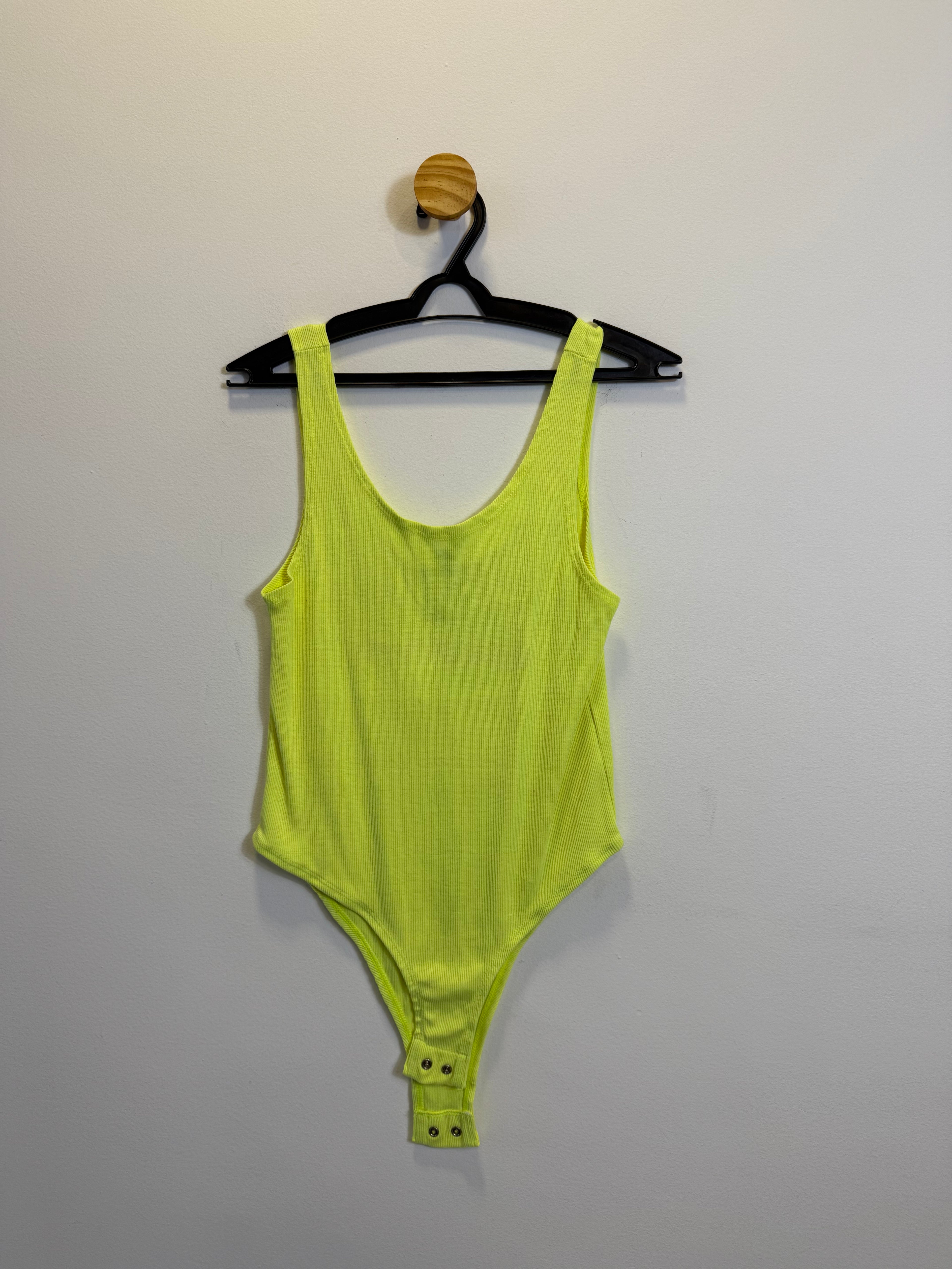 Body Amarelo