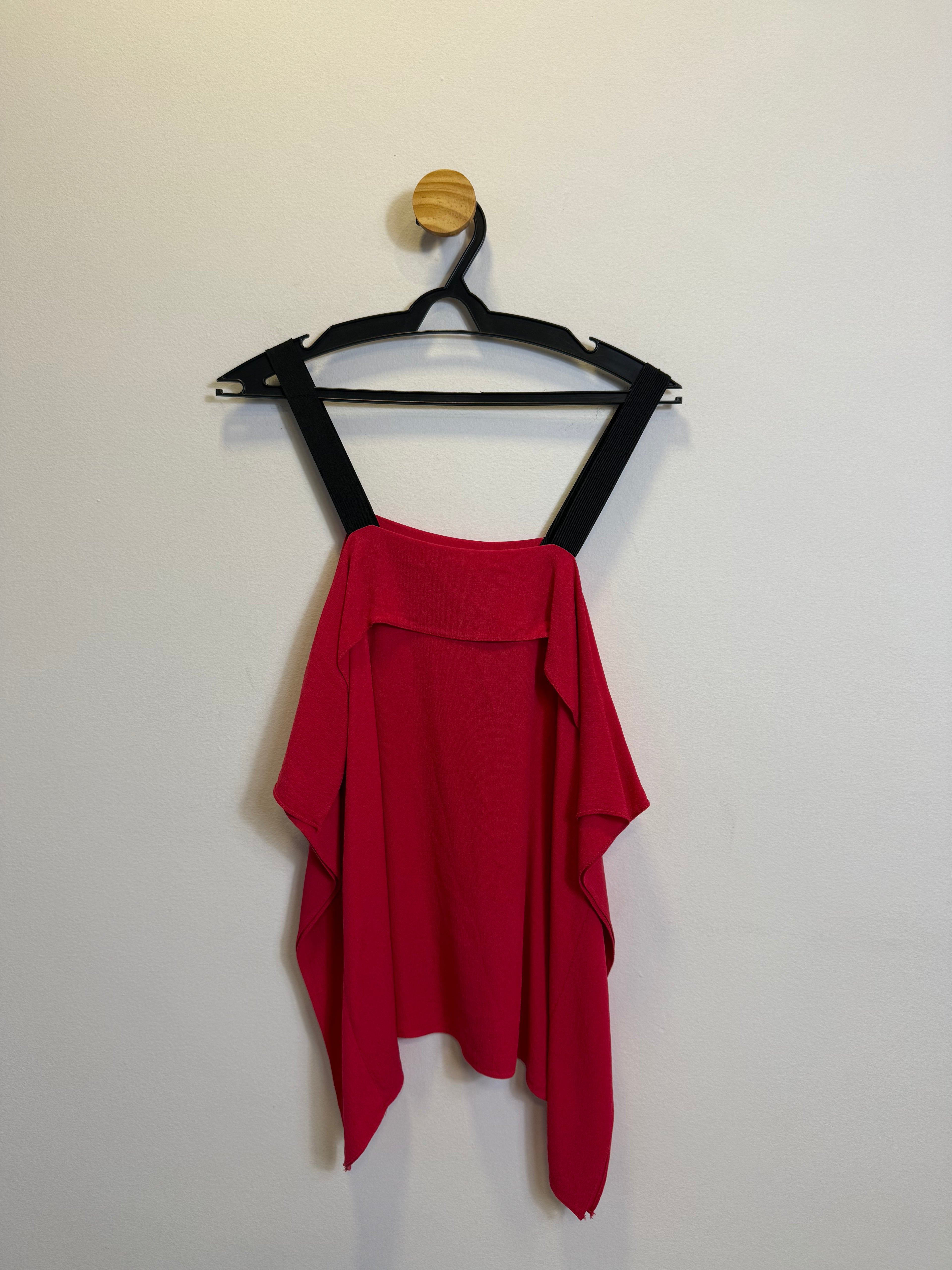 Blusa Assimétrica Vermelha
