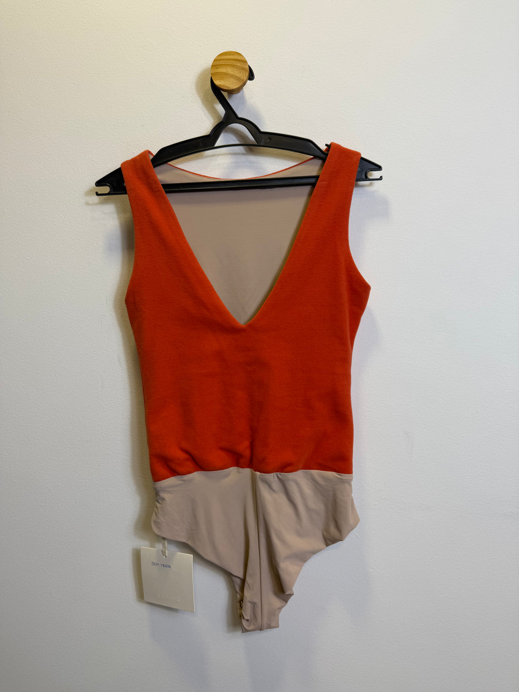 Body Laranja Decote V