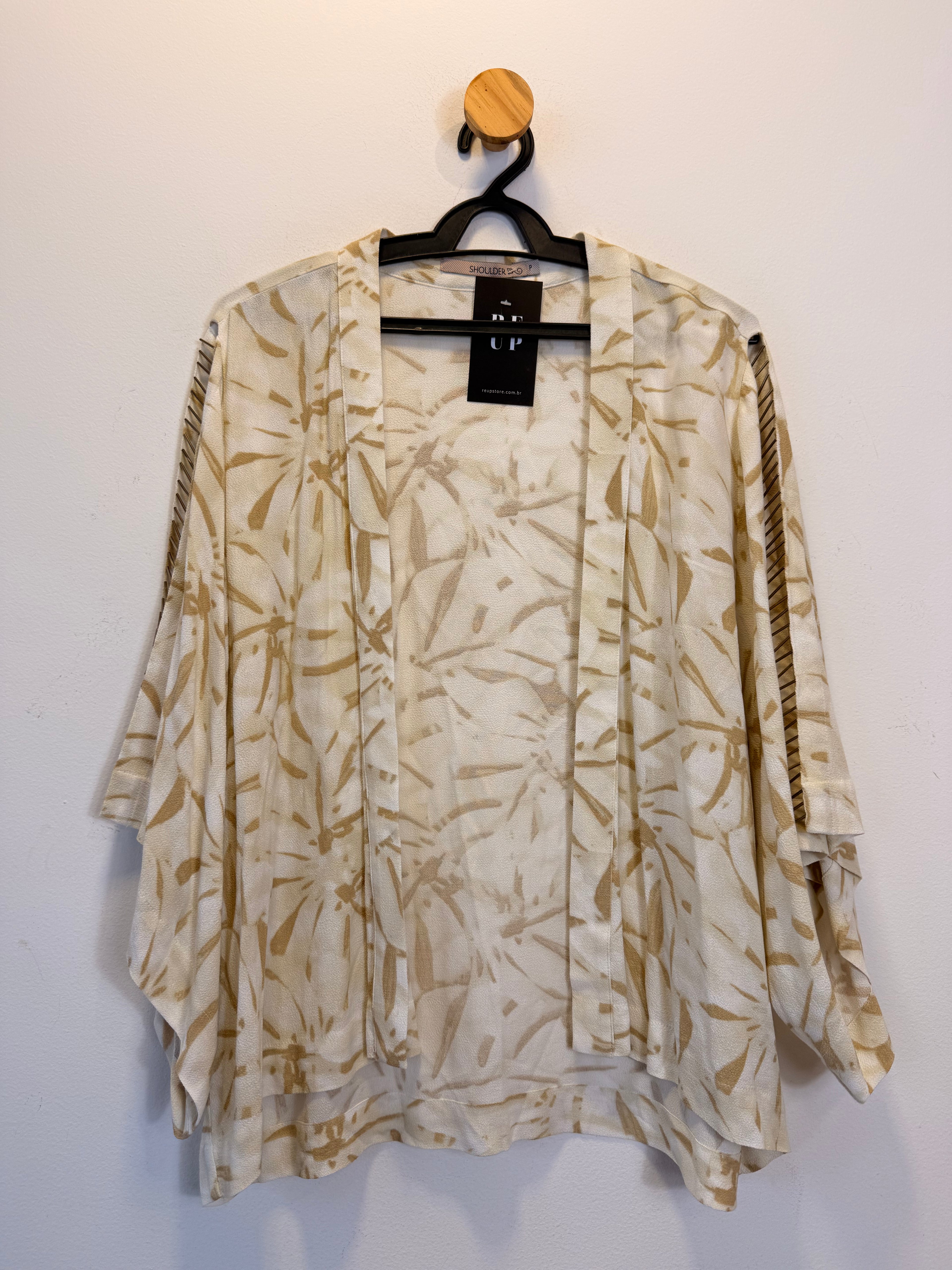 Kimono Shoulder
