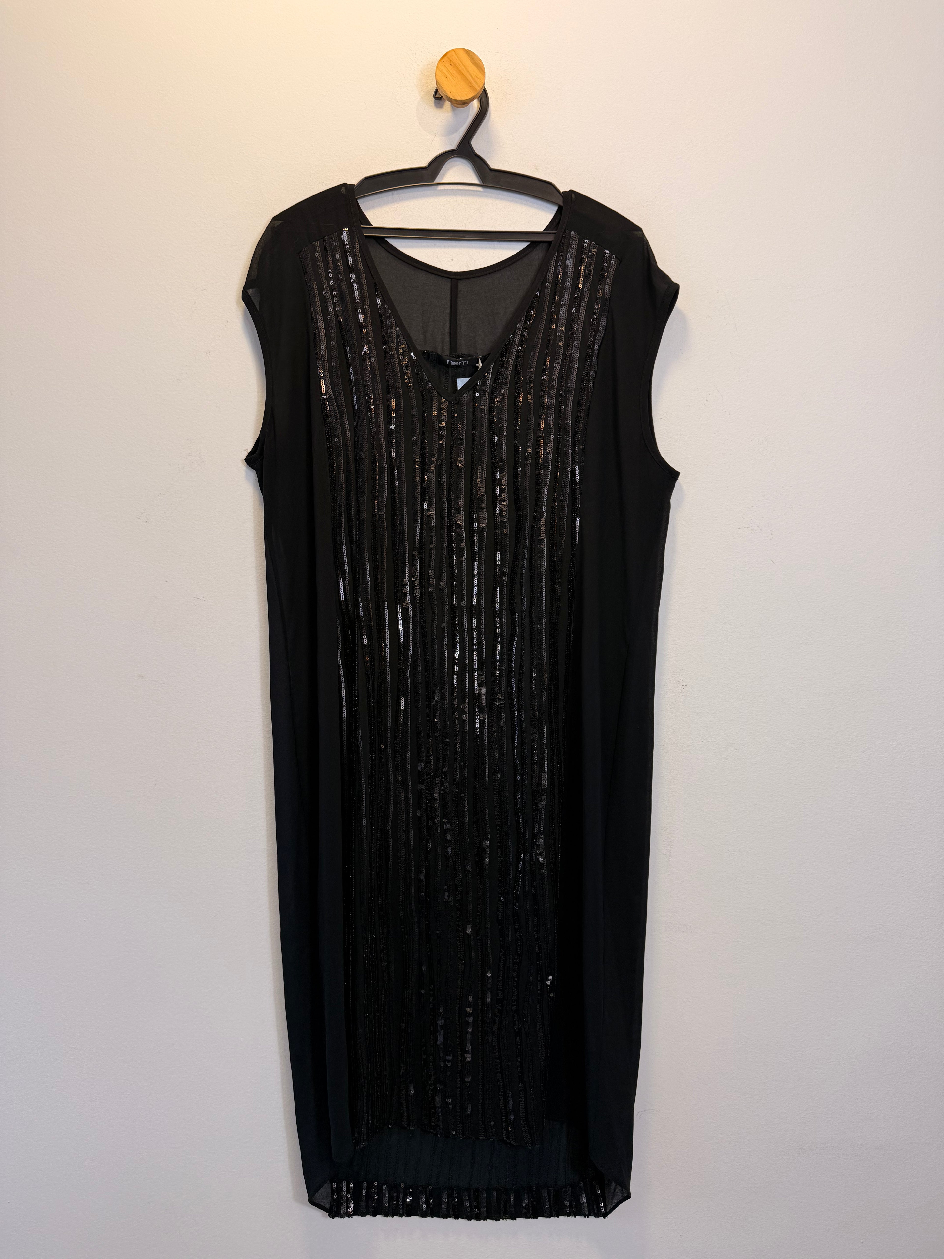 Vestido Preto Nem