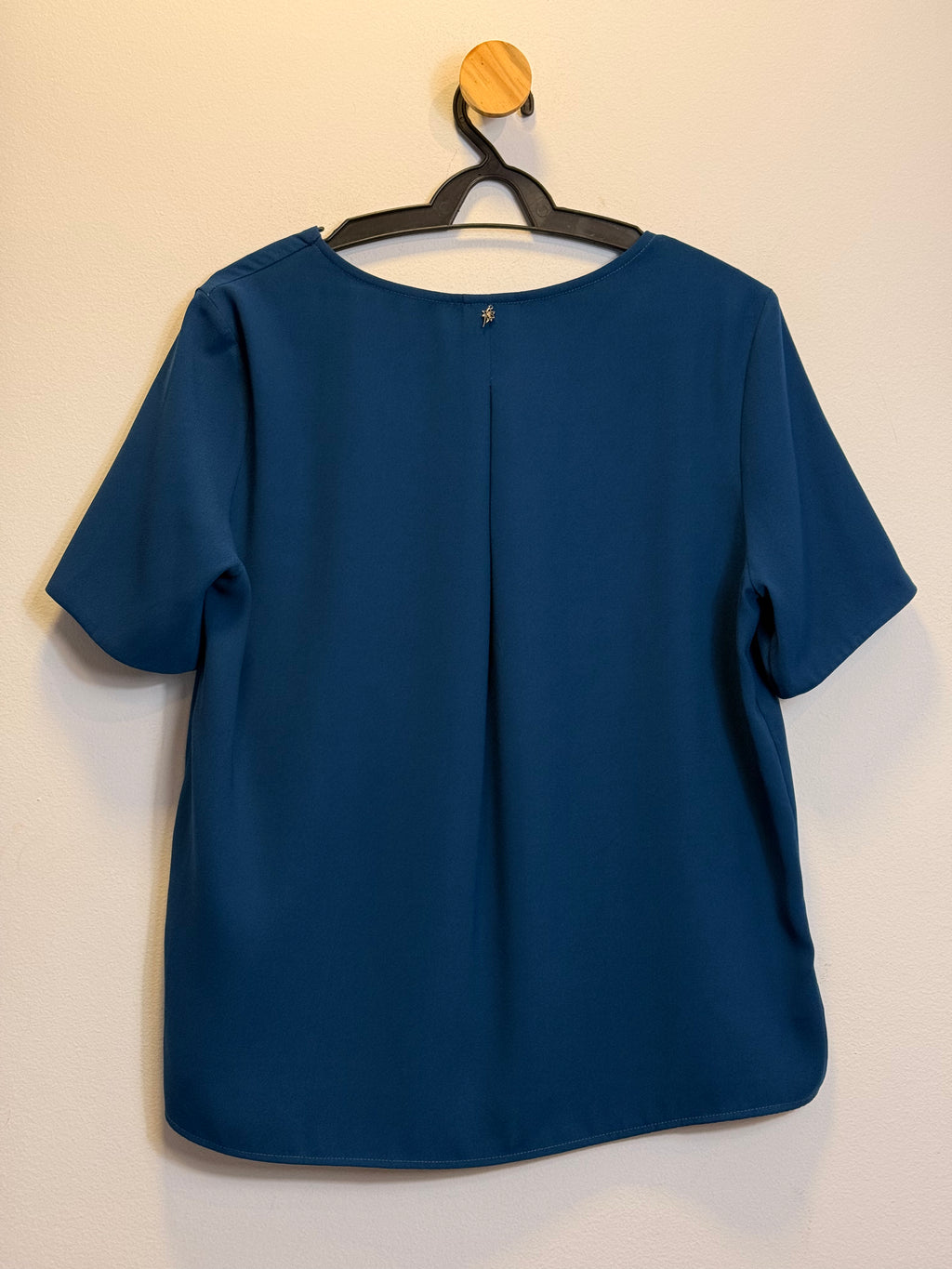 Blusa Decote V Azul Le Lis Blanc