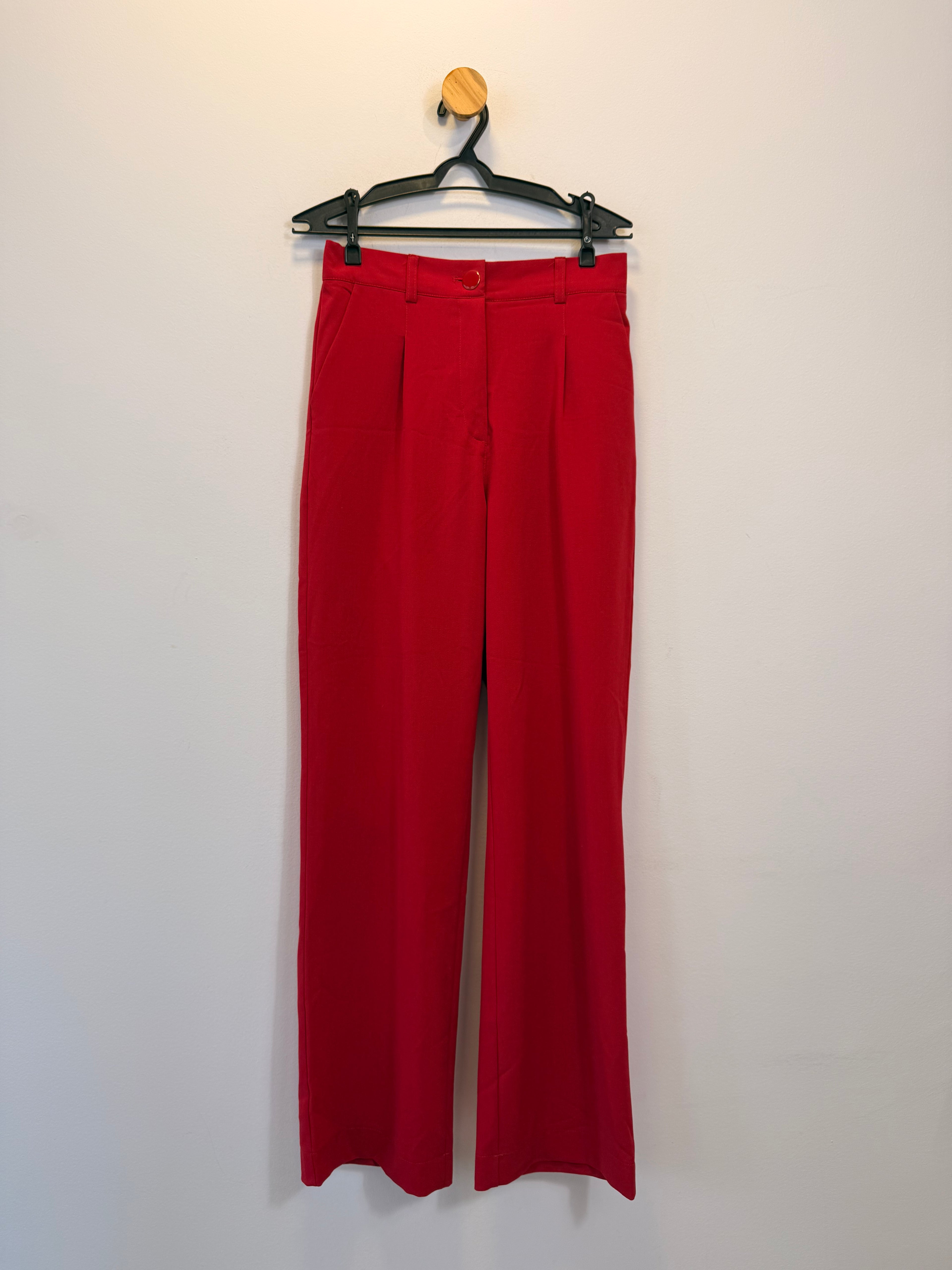 Calça Alfaiataria Vermelha Unique