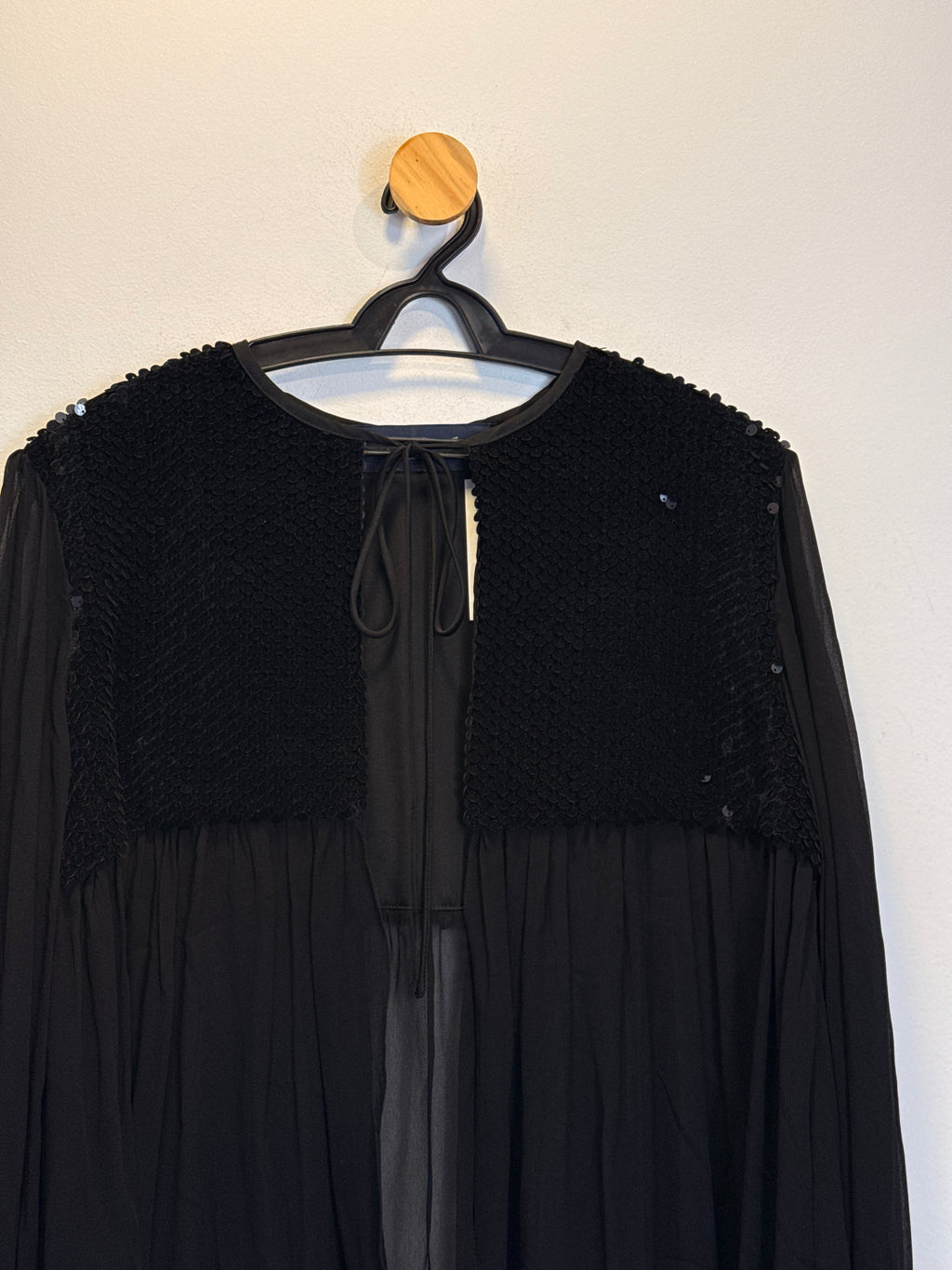 Blusa Preta Essenciale