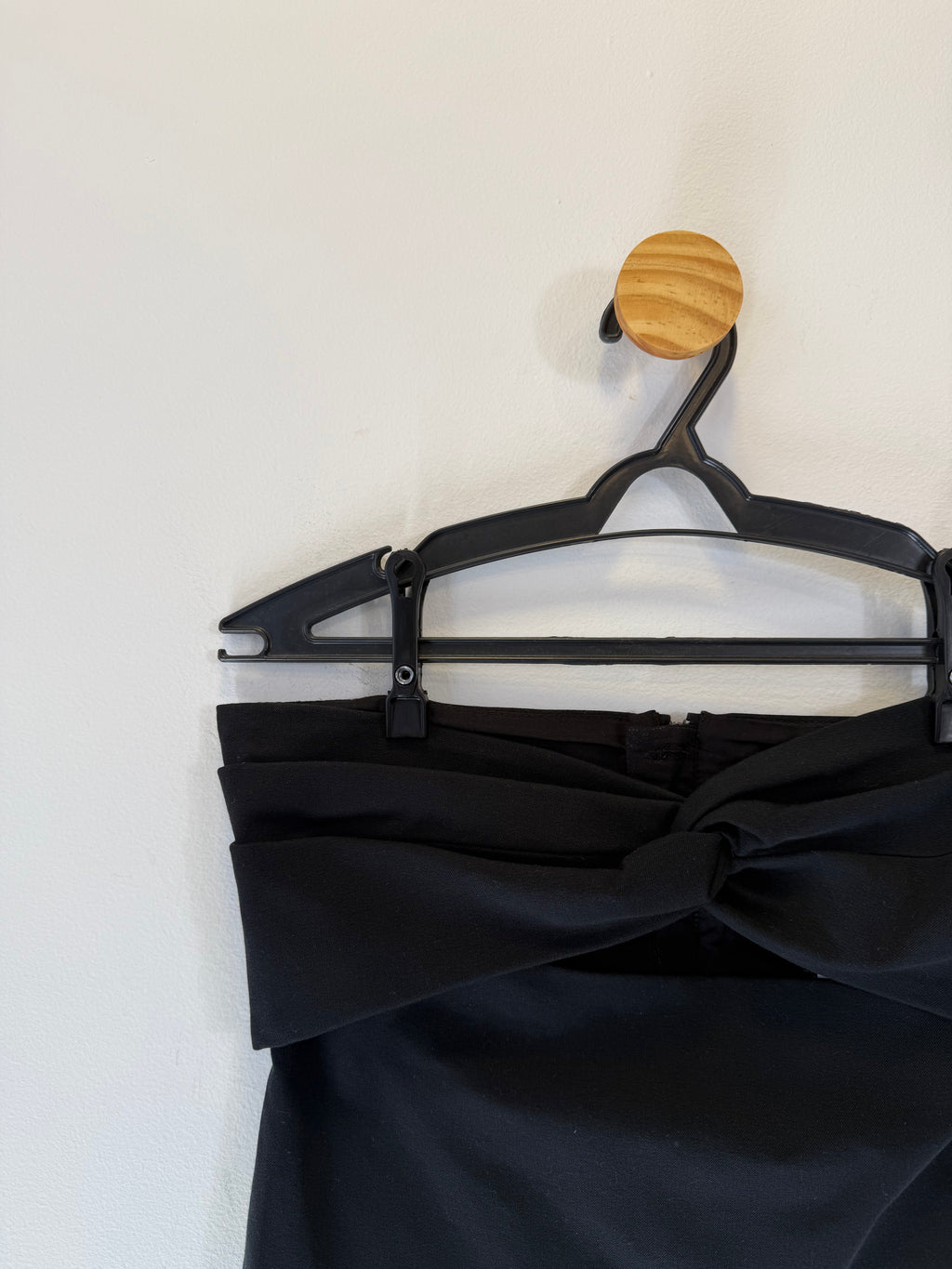 Cropped Tomara que Caia Preto