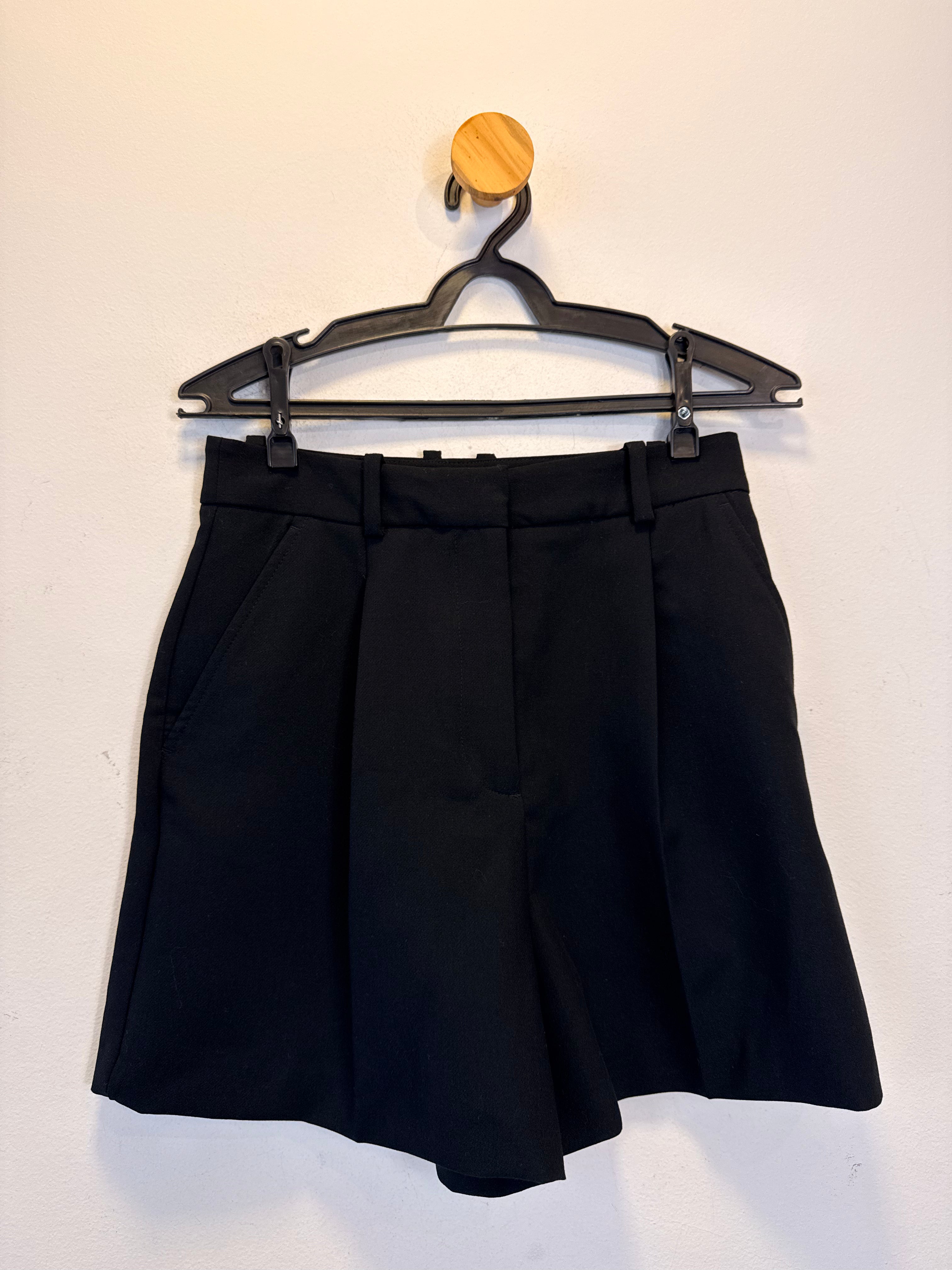 Short Preto Alfaiataria Zara