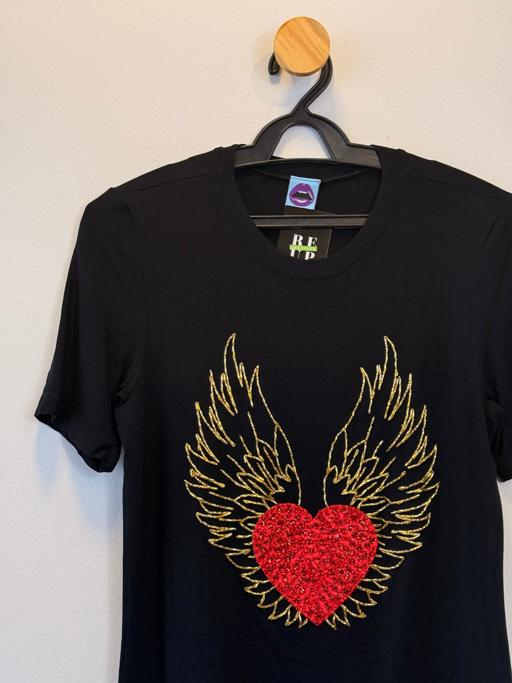 Blusa Preta com Estampa Coração