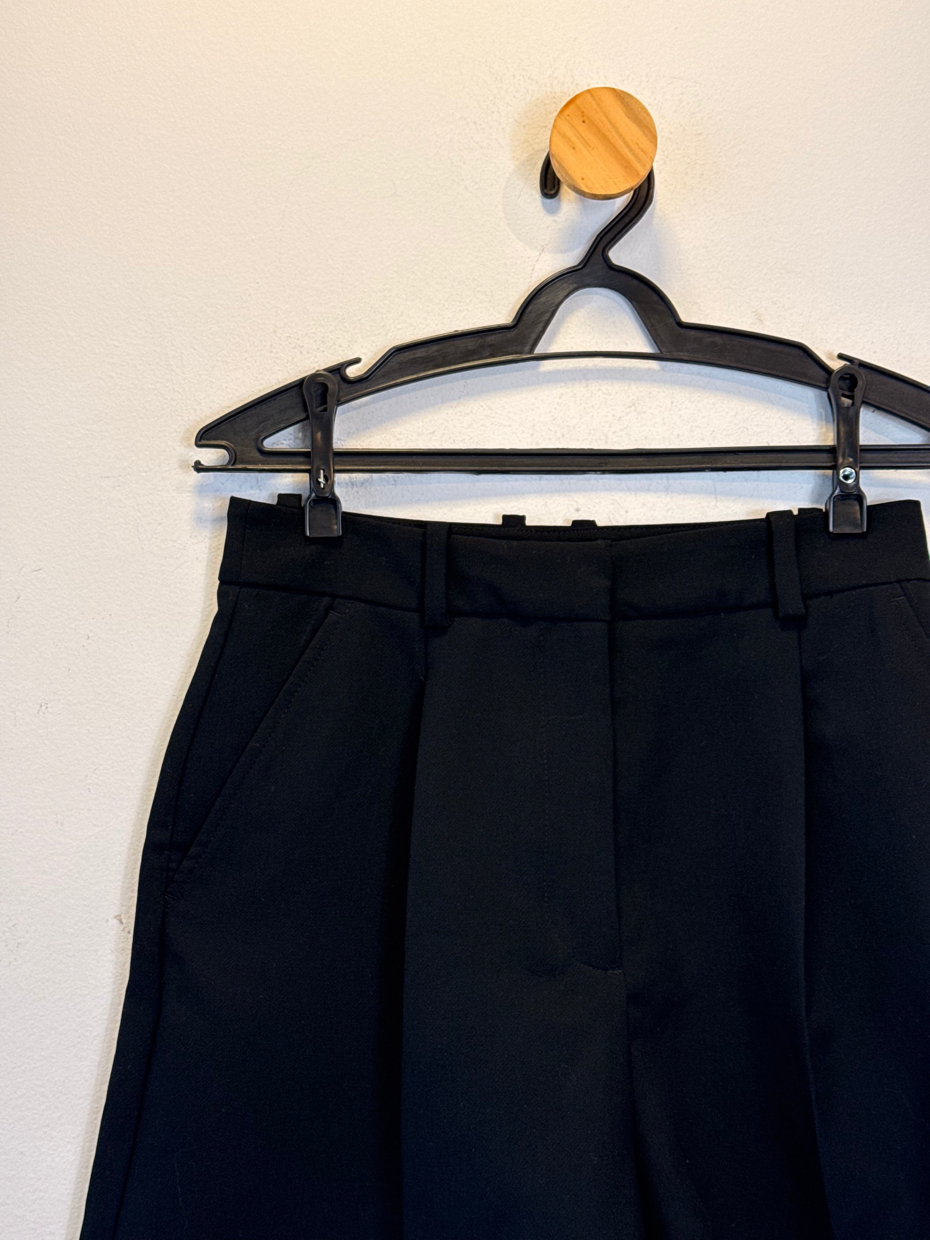 Short Preto Alfaiataria Zara
