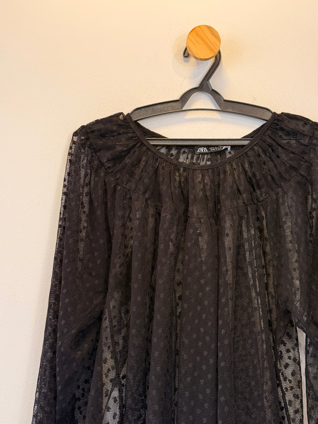 Blusa com Transparência Zara