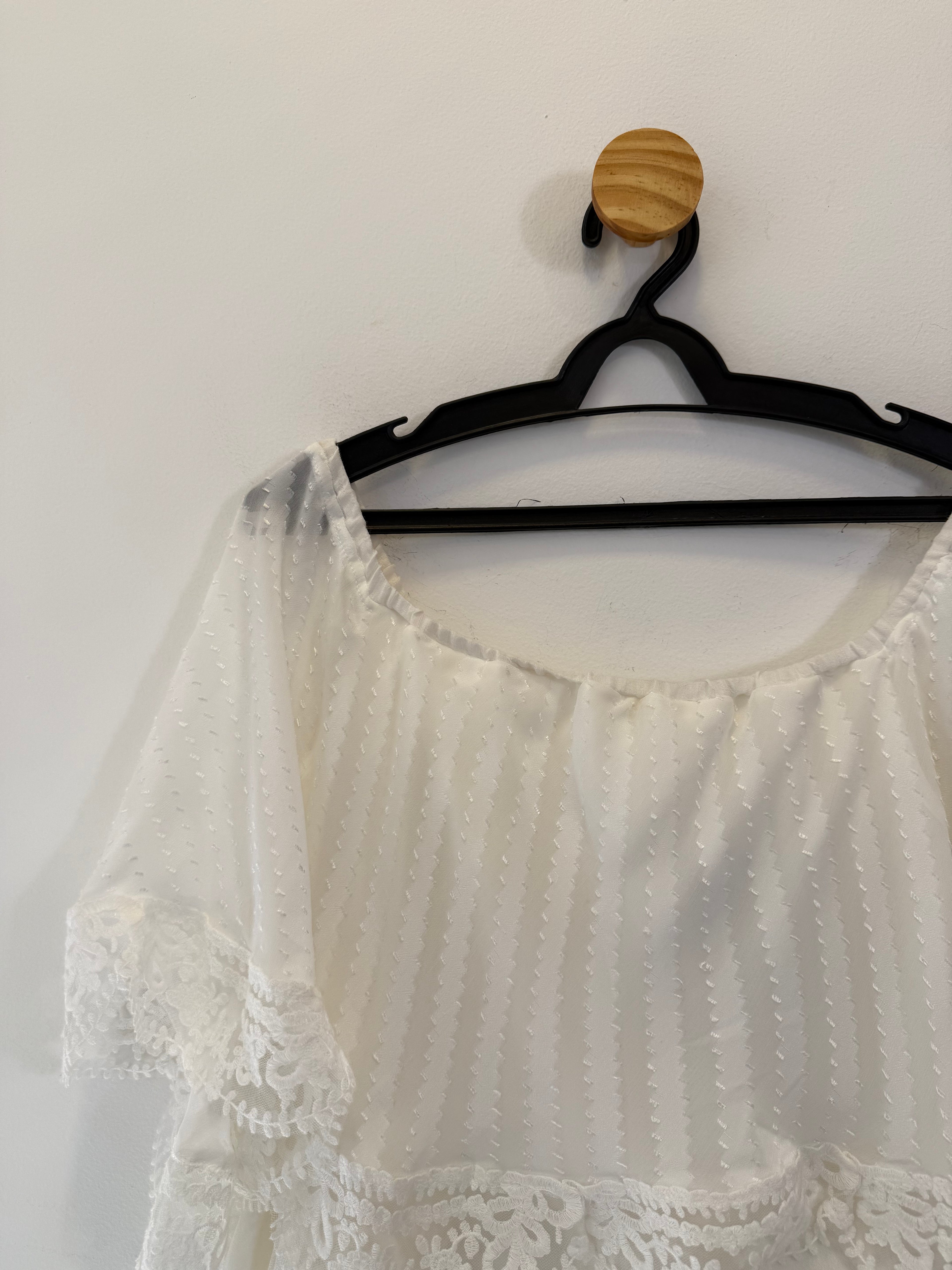Cropped Babado Branco