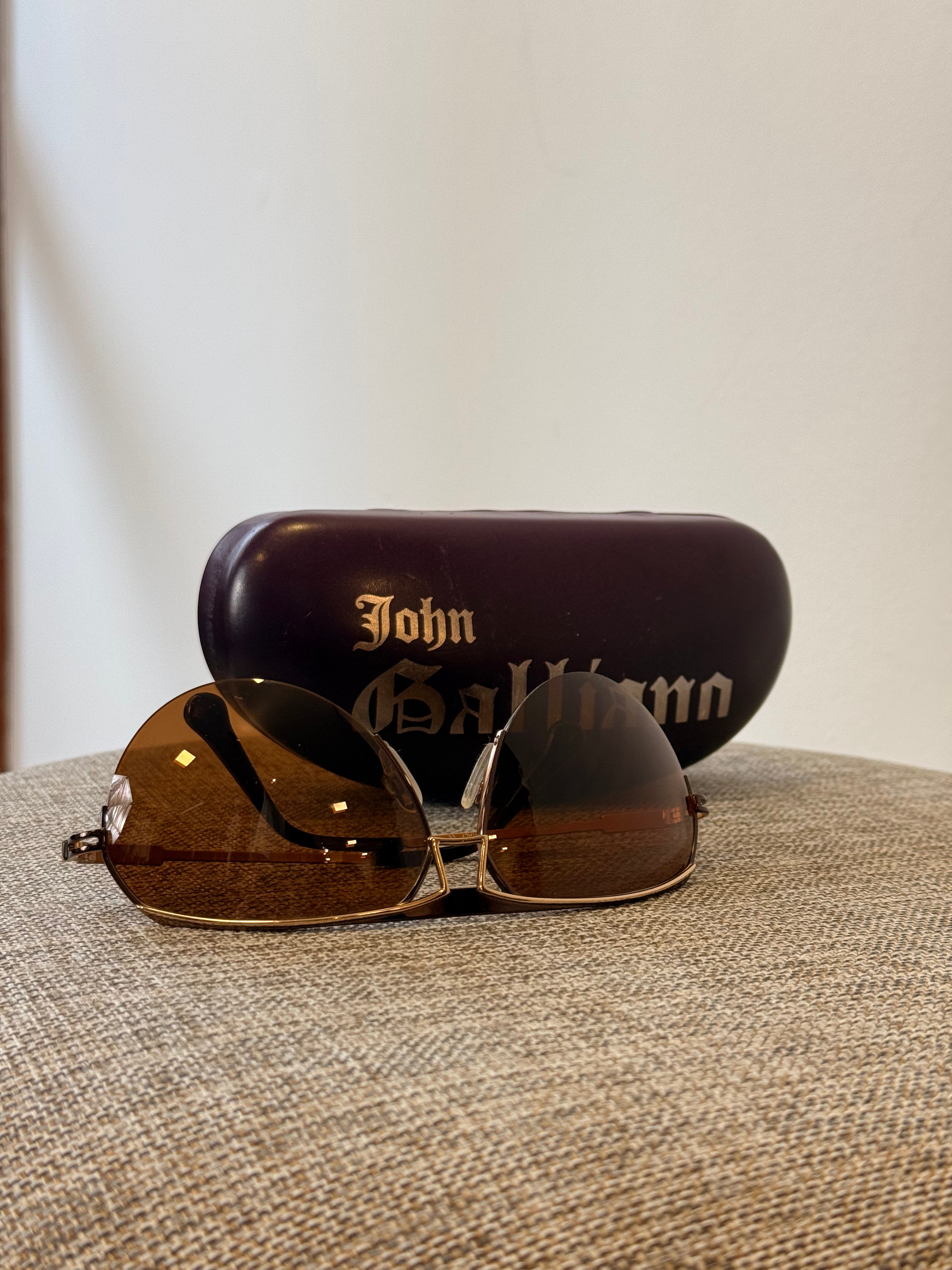 Óculos Solar John Galliano