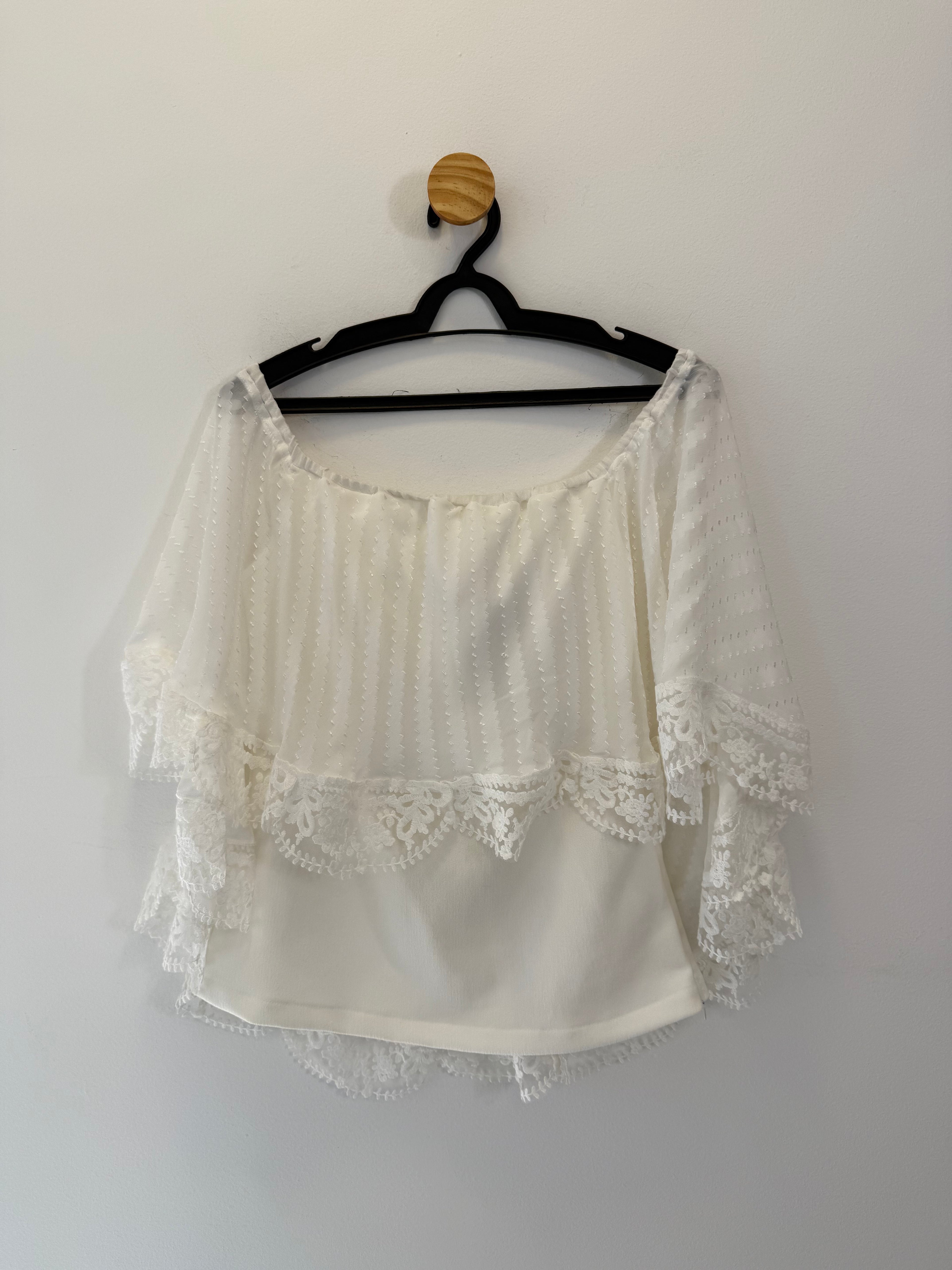 Cropped Babado Branco