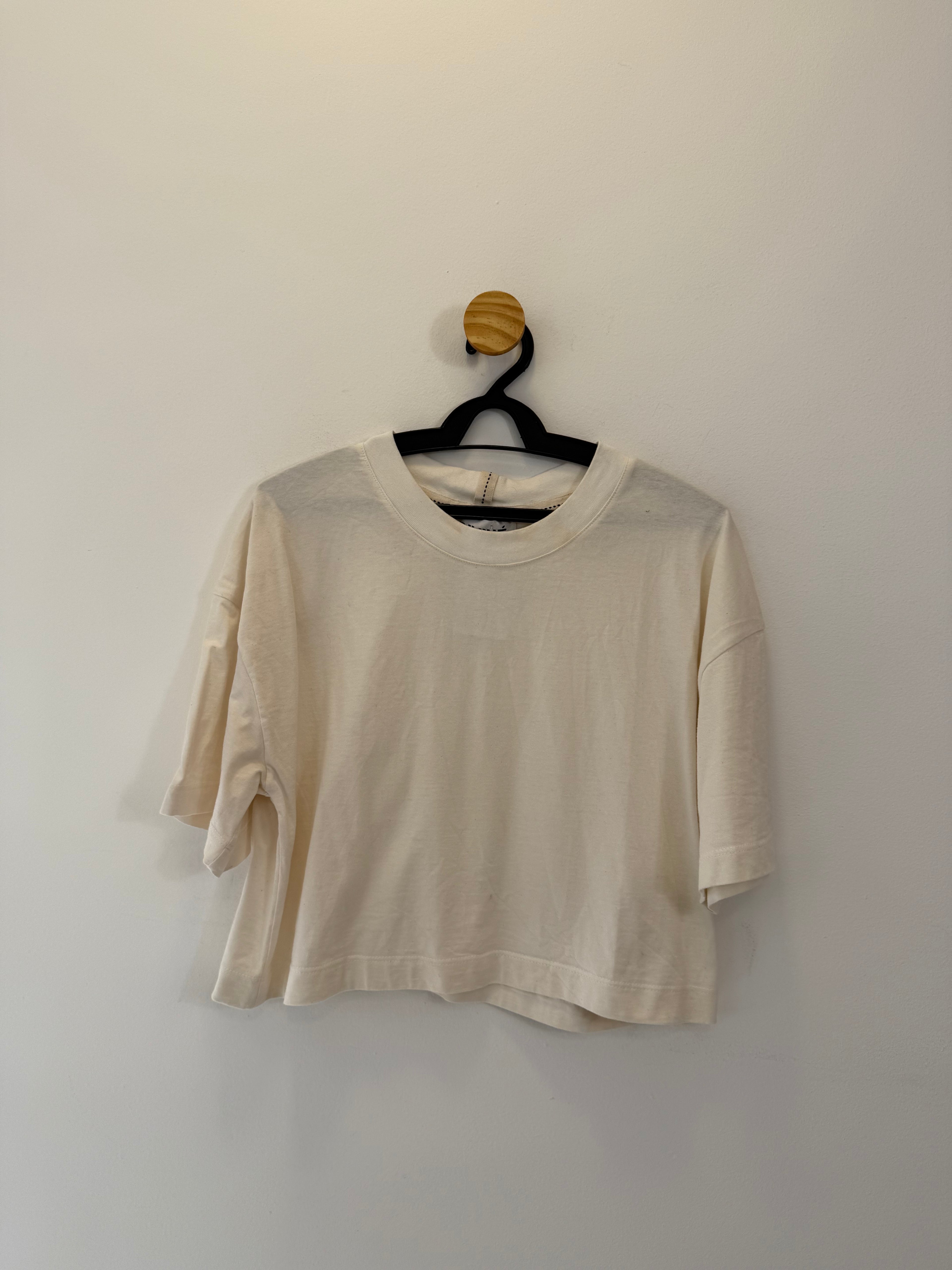 Camiseta Cropped Off white