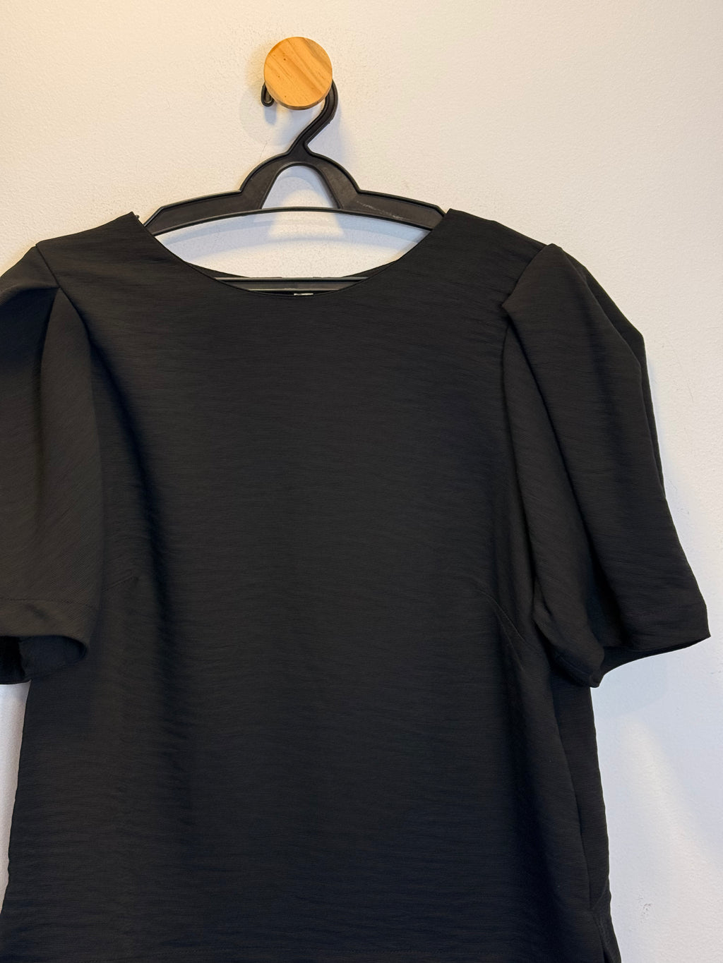 Blusa Preta Shoulder