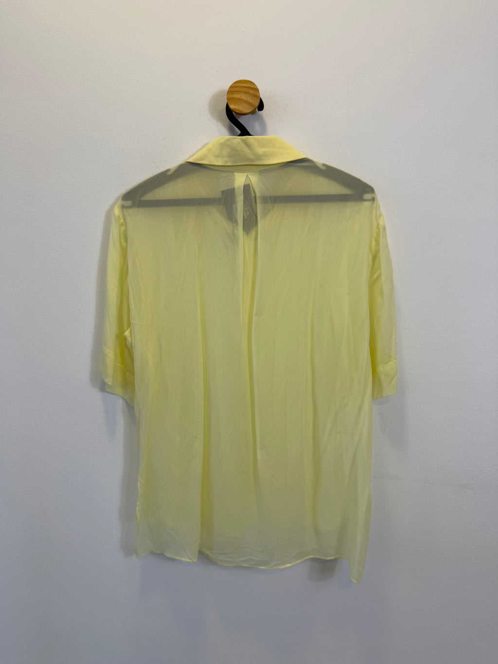 Camisa de Seda Amarela
