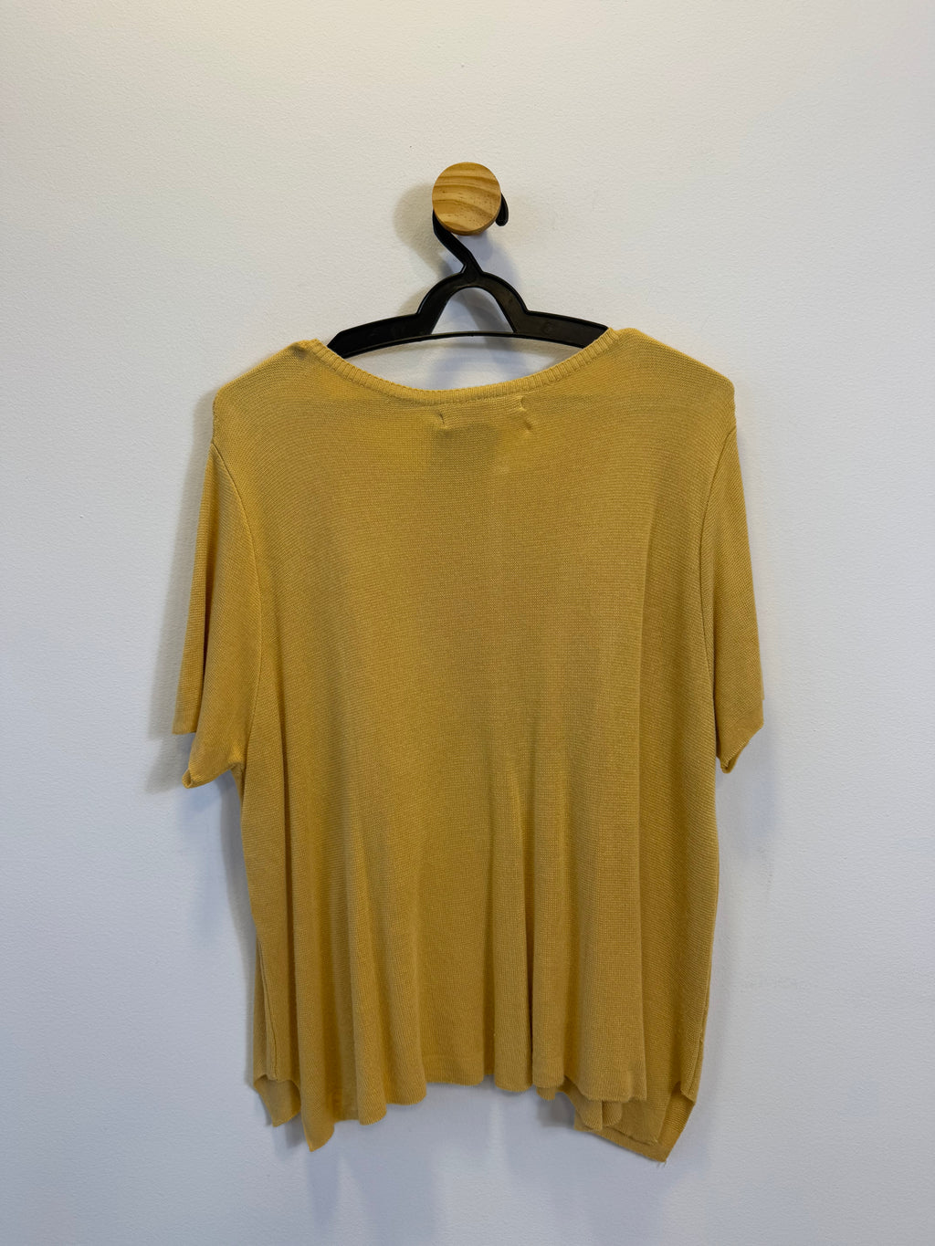 Camiseta Malha Amarela