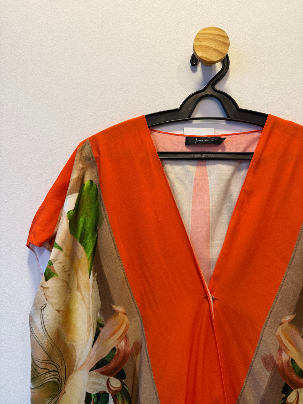 Blusa Laranja Estampa Floral