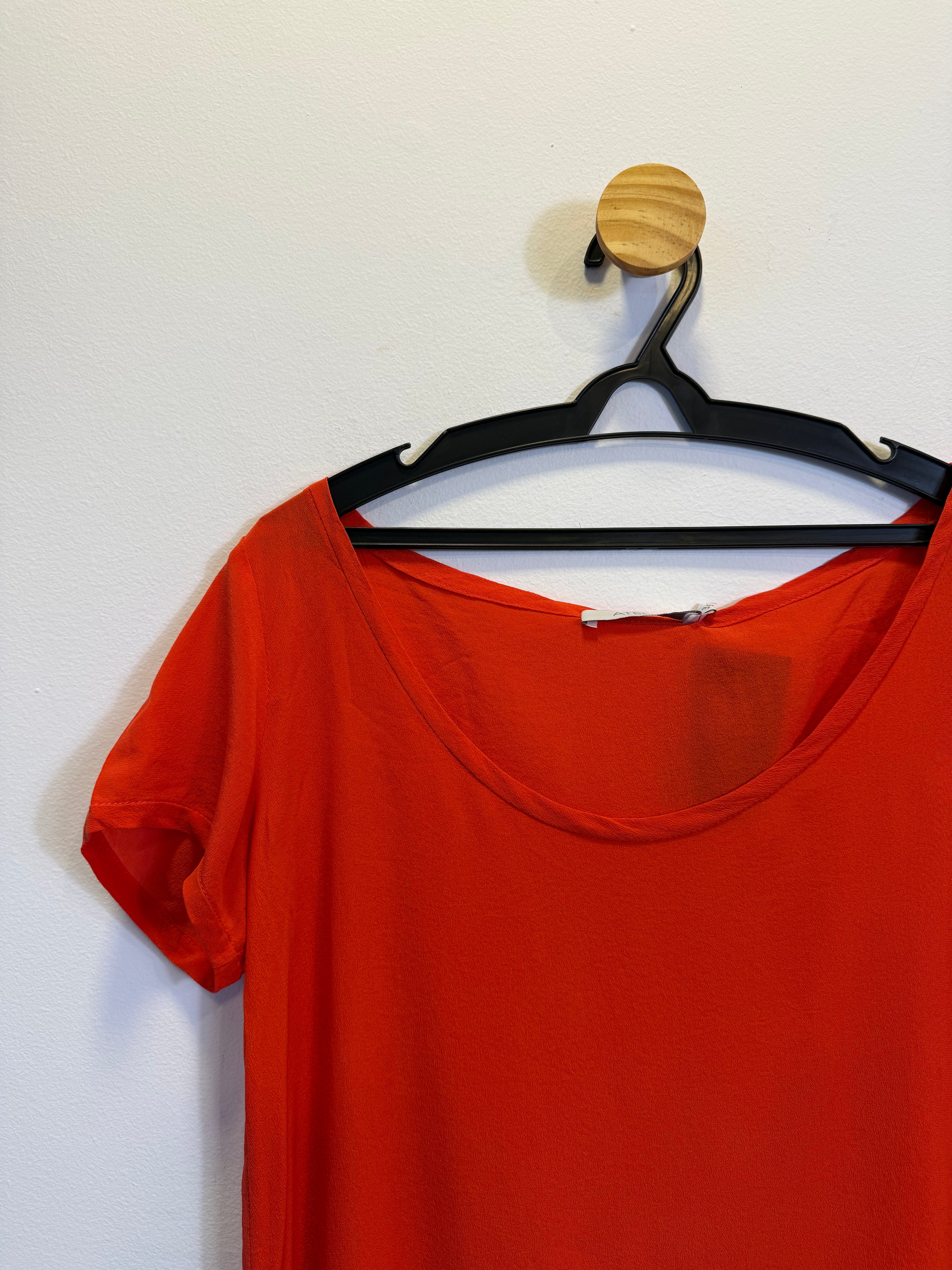 Camiseta Fluida Laranja