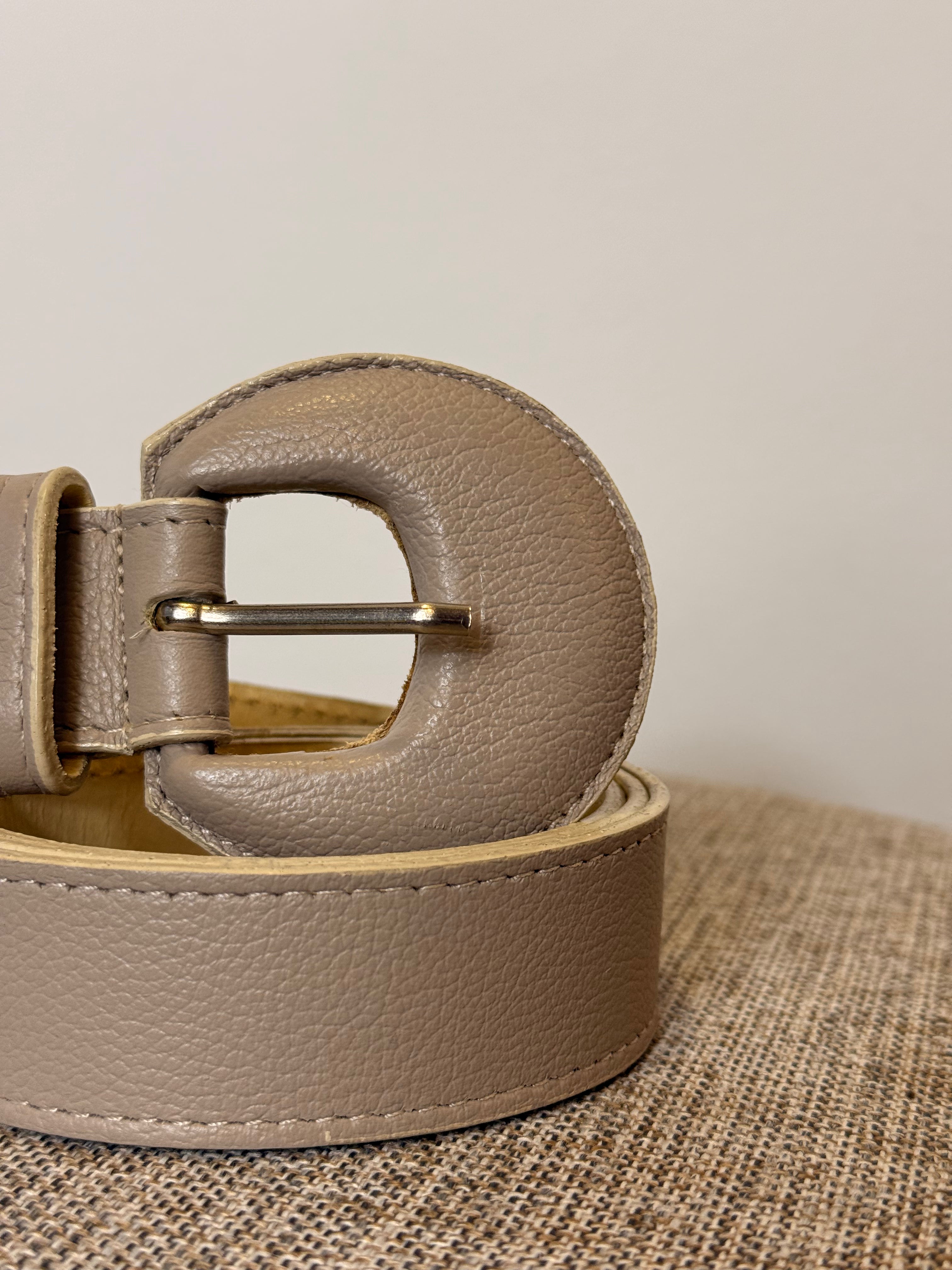 Cinto em Couro Nude