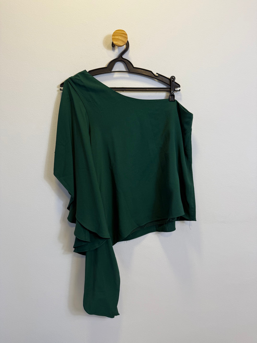 Blusa Verde Assimétrica