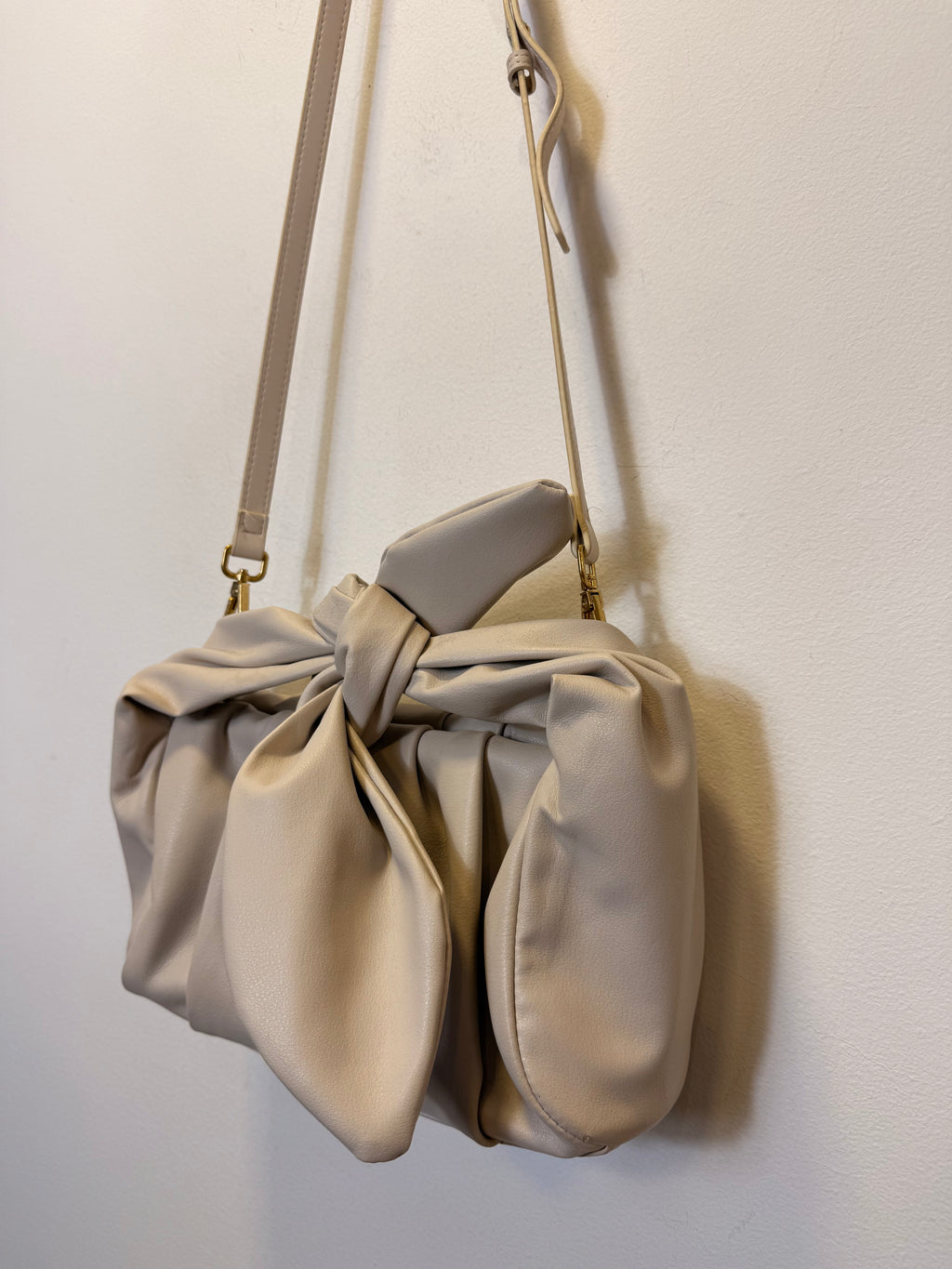 Bolsa Off White Nó