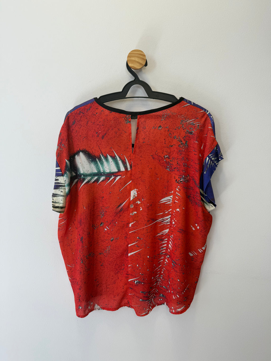 Blusa Estampada Azul e Laranja