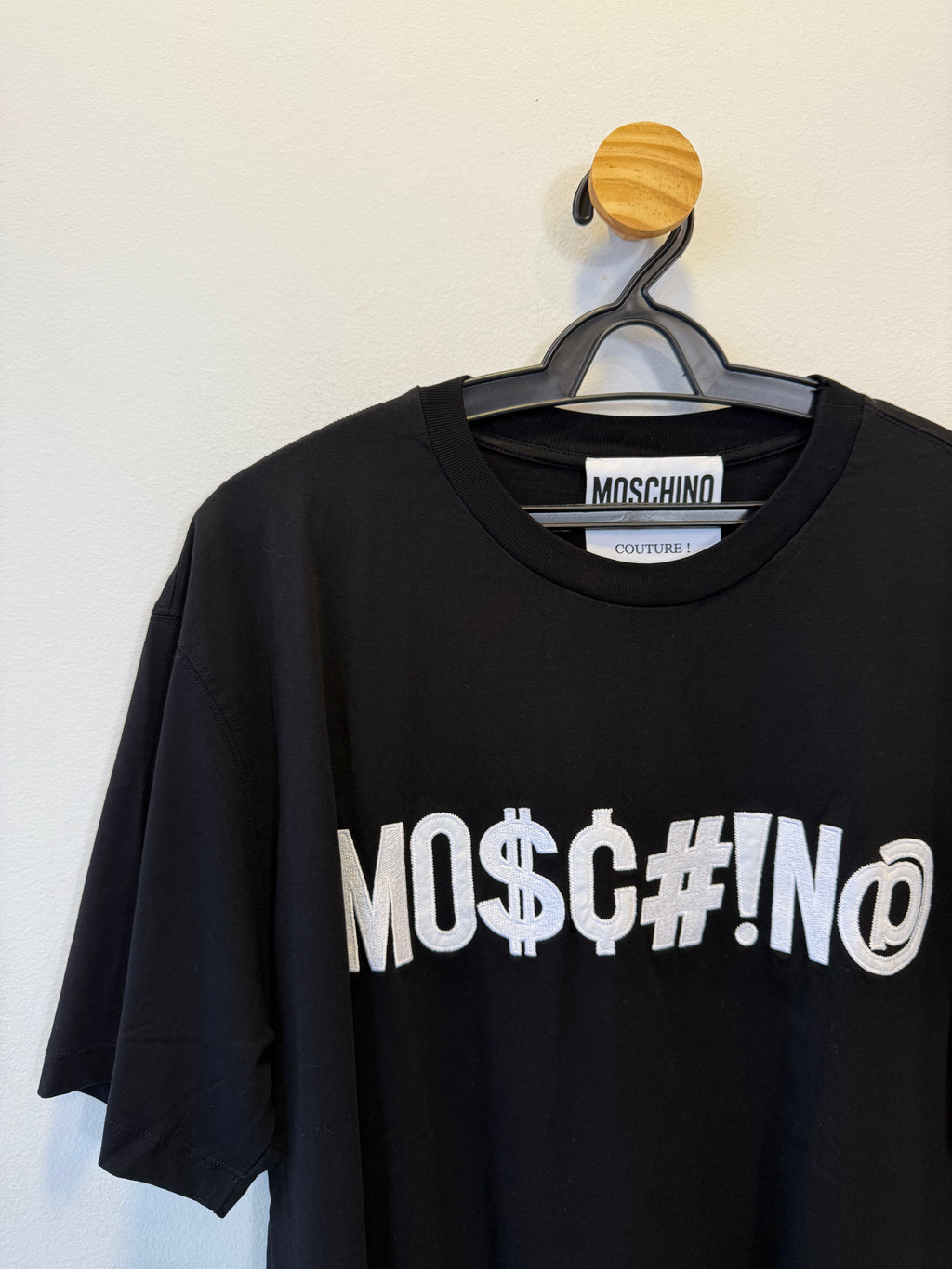 Camiseta Preta Moschino