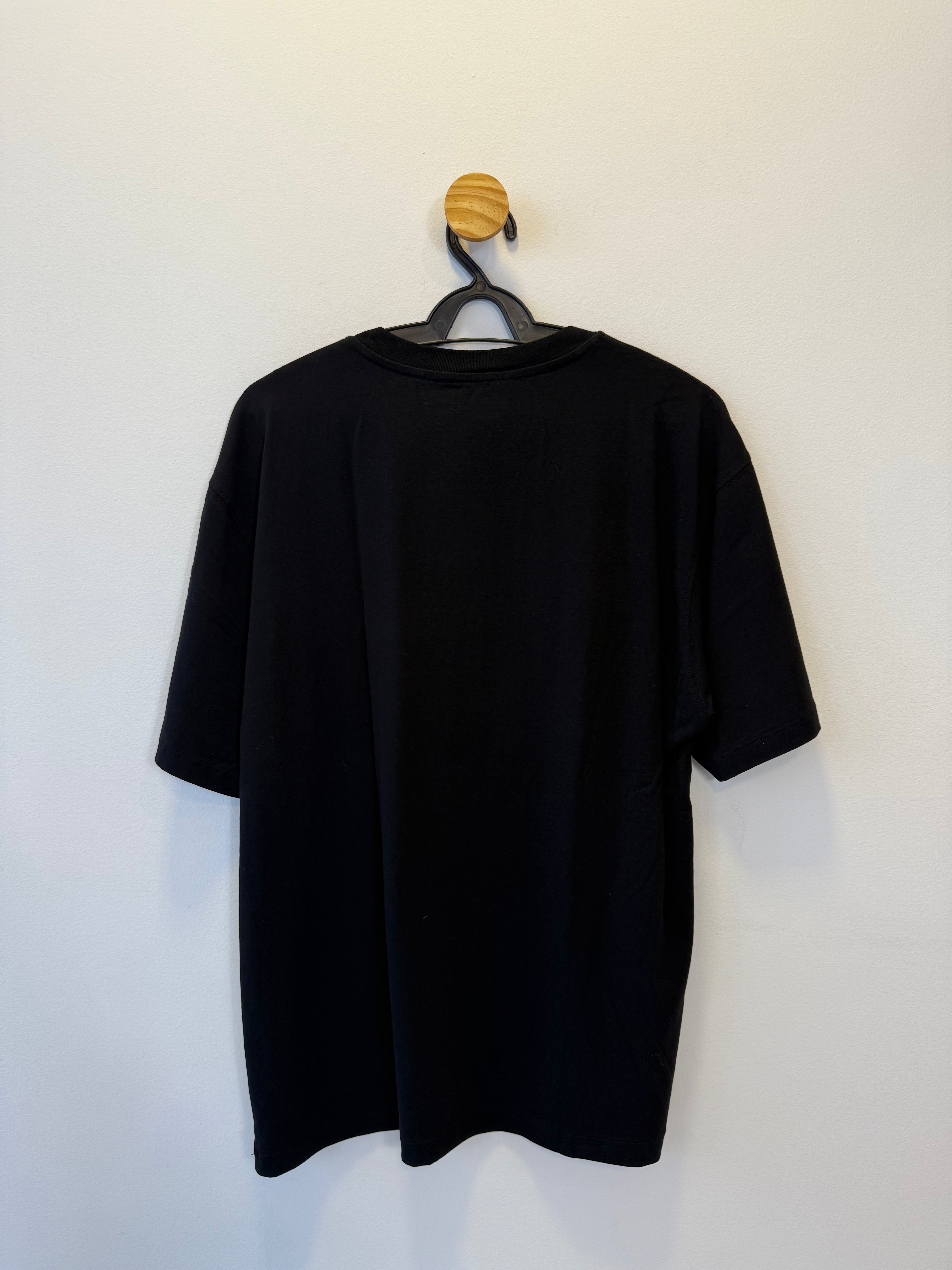 Camiseta Preta Moschino