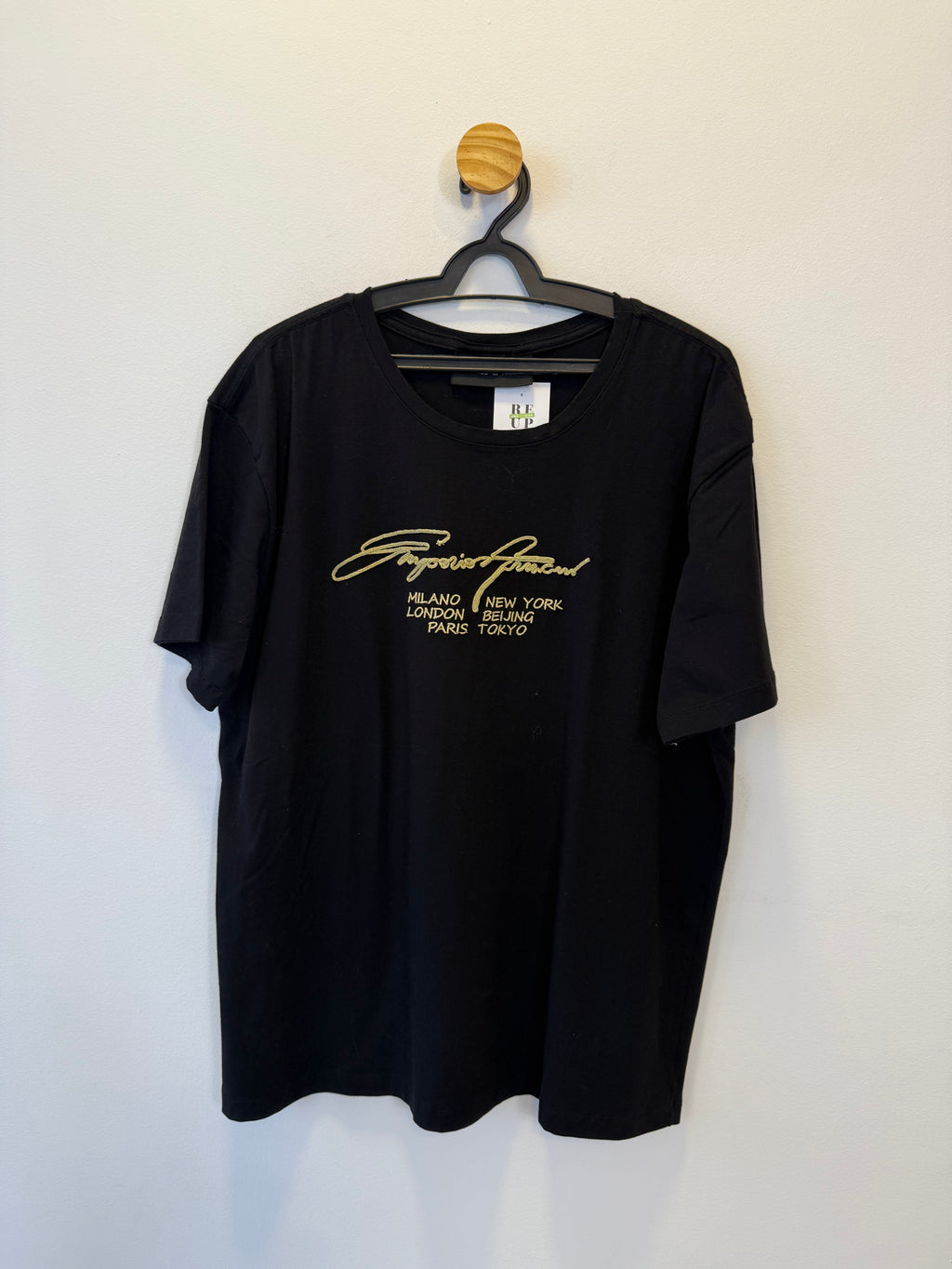 Camiseta Bordado Amarelo
