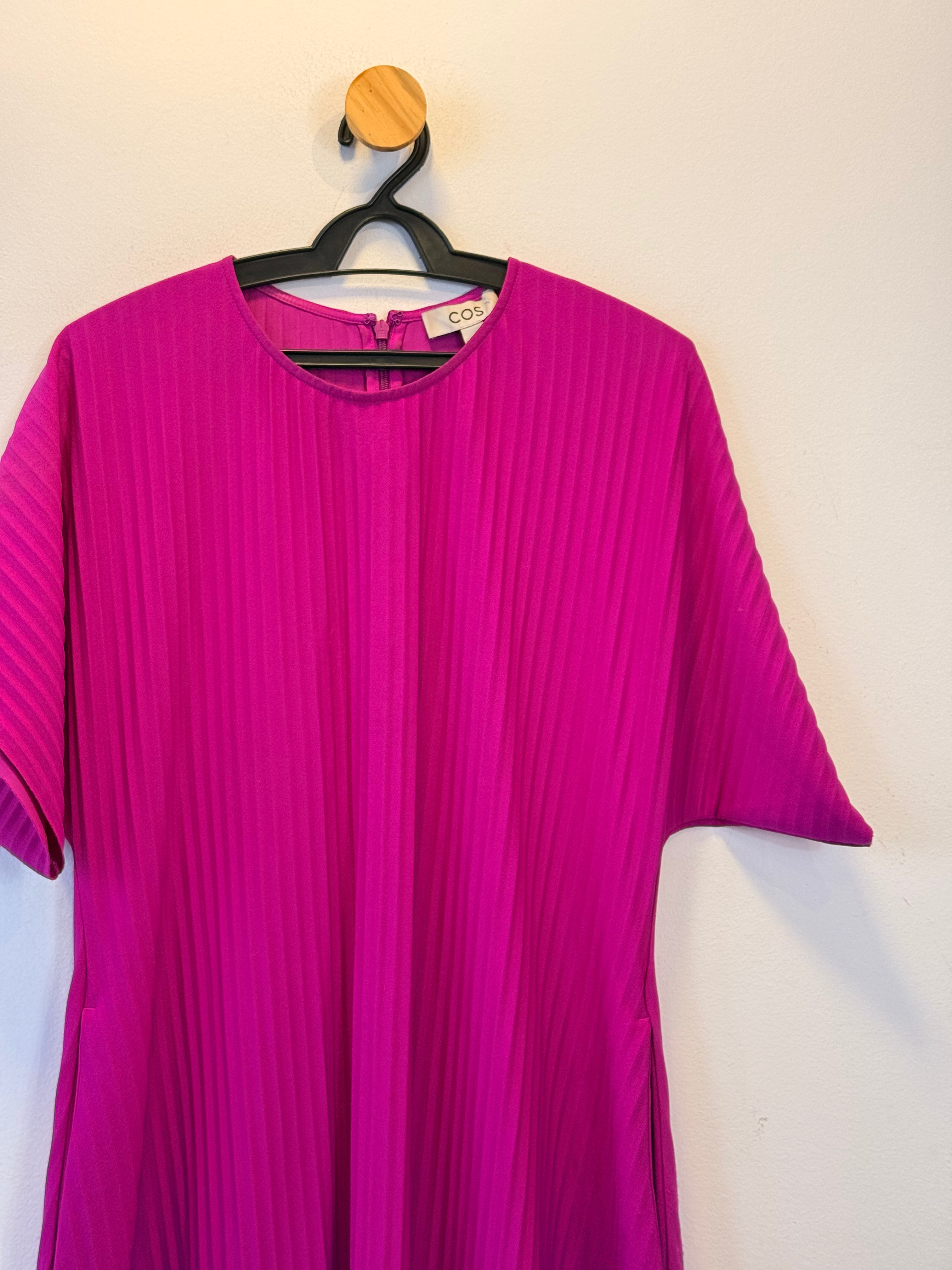 Vestido Rosa Cos