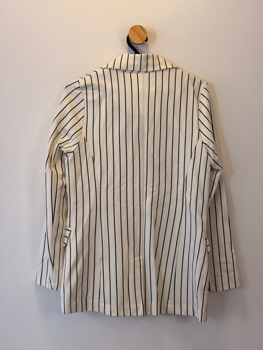 Blazer Listrado Shoulder