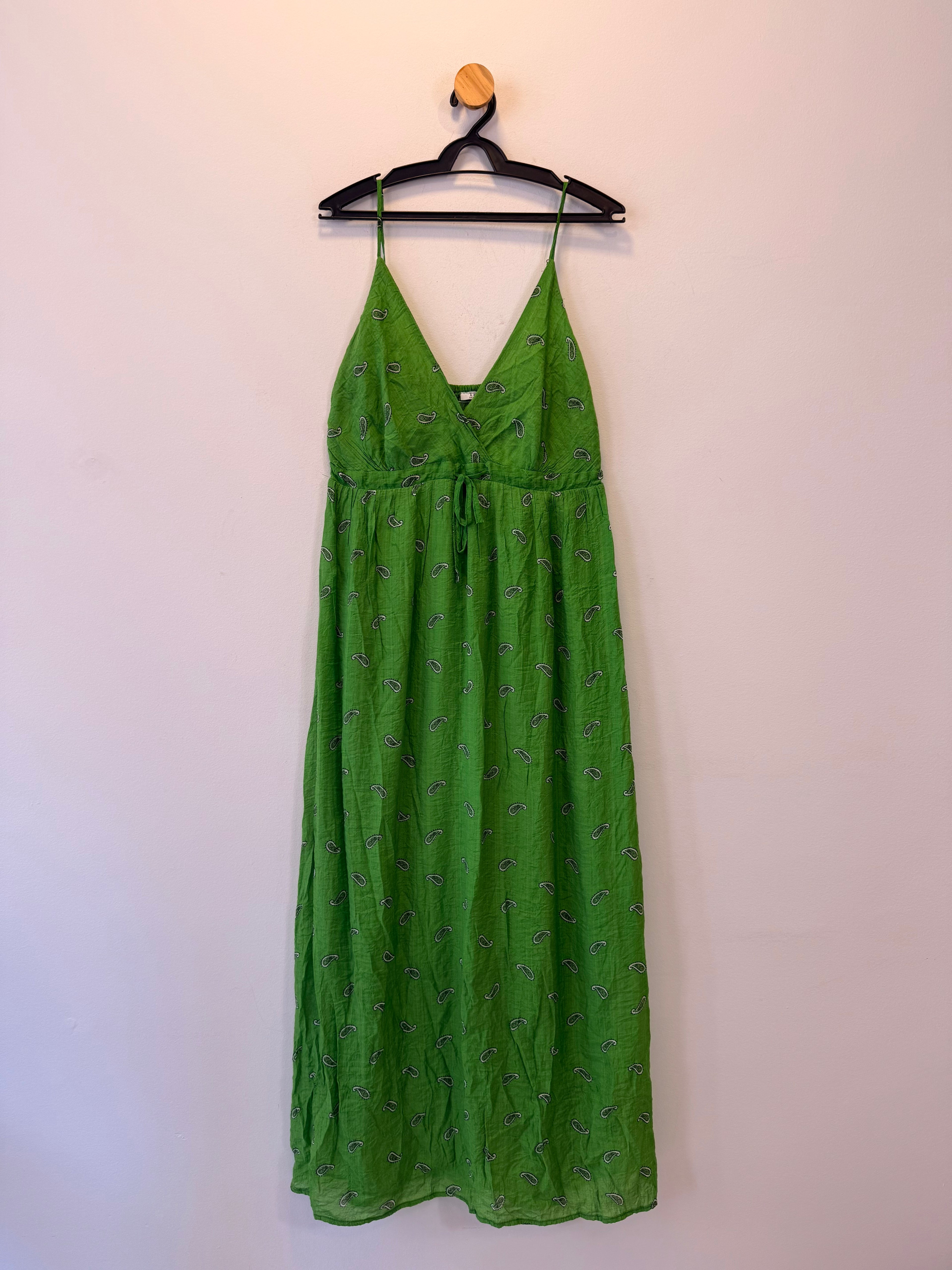 Vestido Longo Padrão Paisley Verde