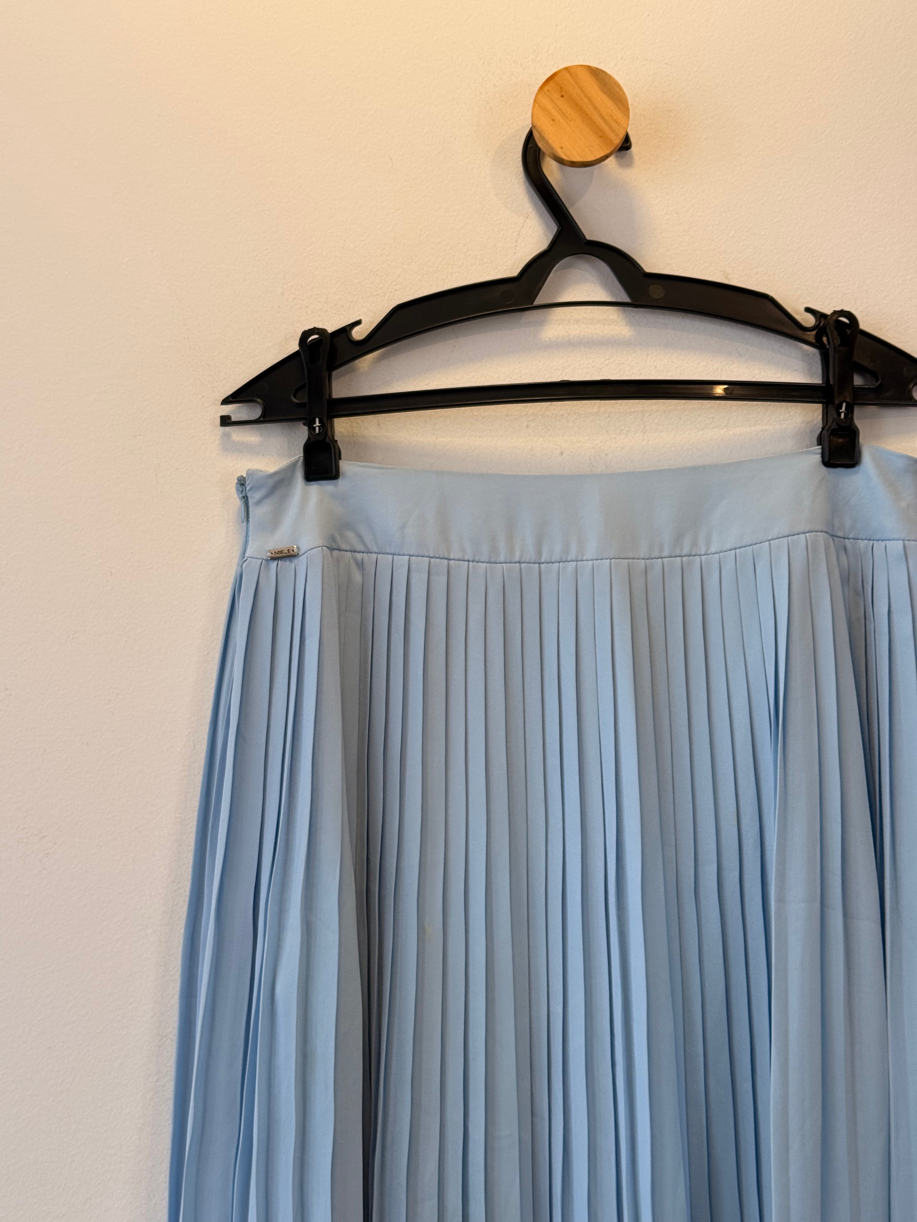 Saia Plissada Azul Claro