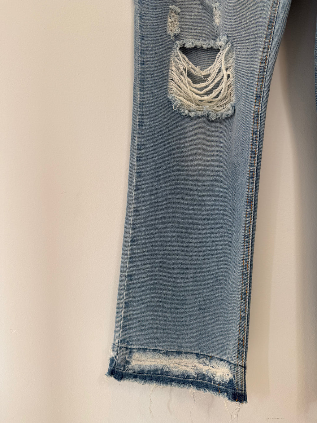 Calça Jeans Destroyed