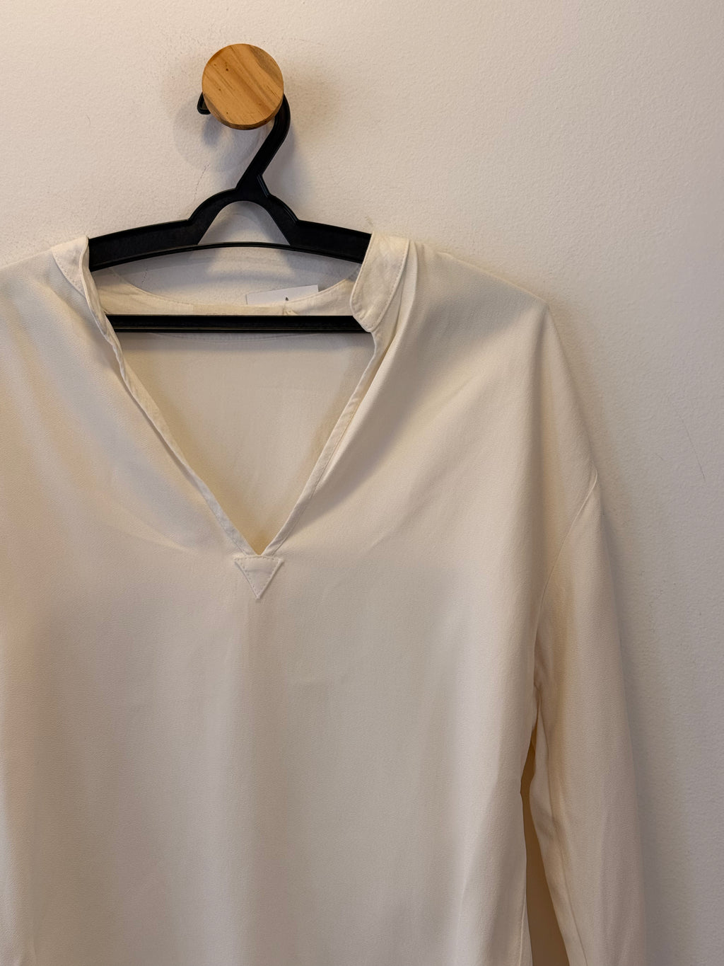 Blusa Off White Cris Barros