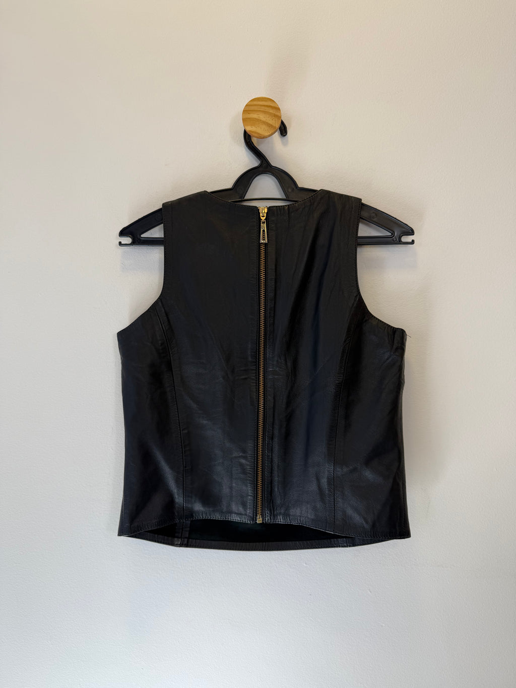 Cropped Regata Couro Preto