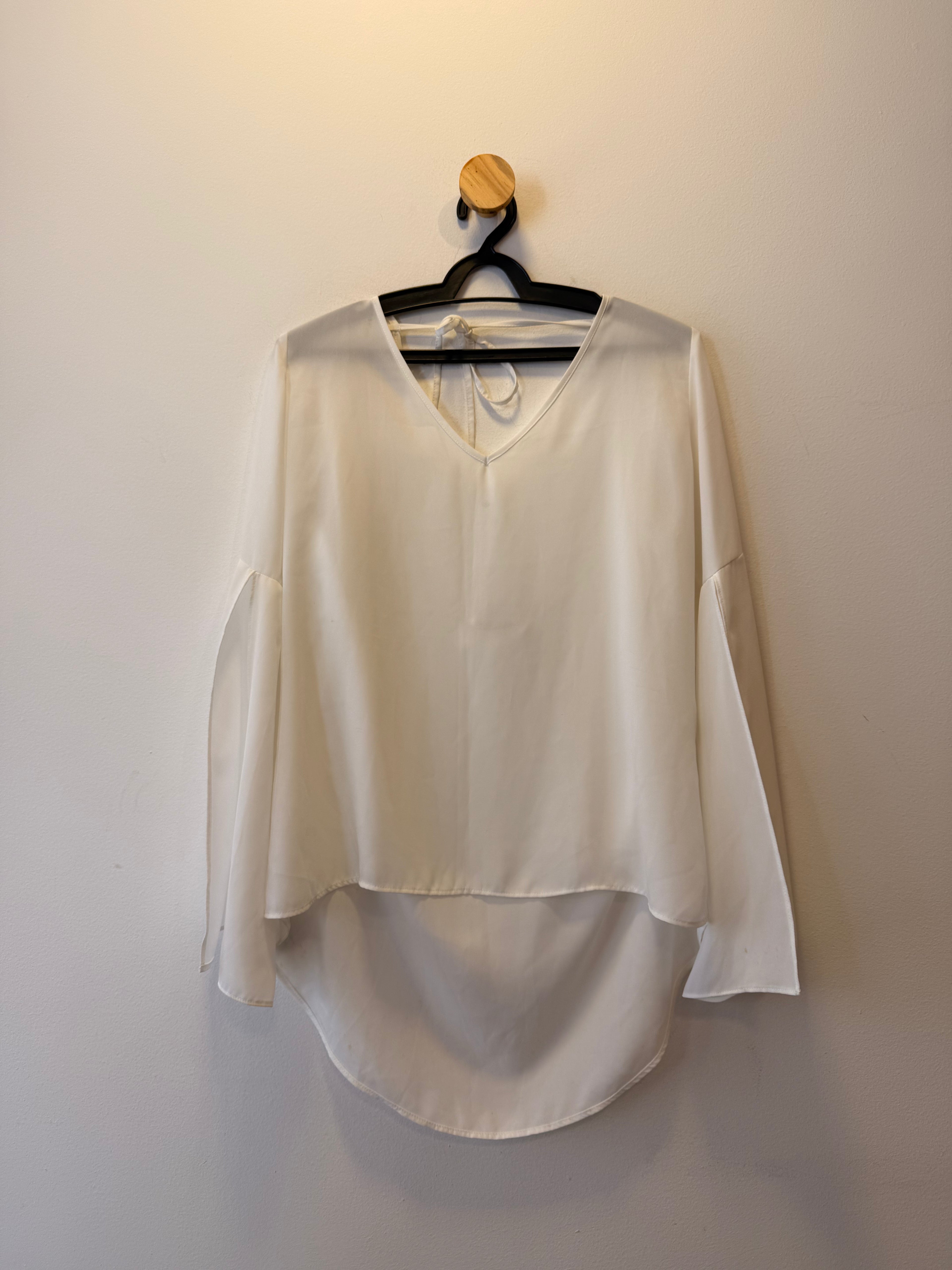 Blusa Manga Longa Branca Folic