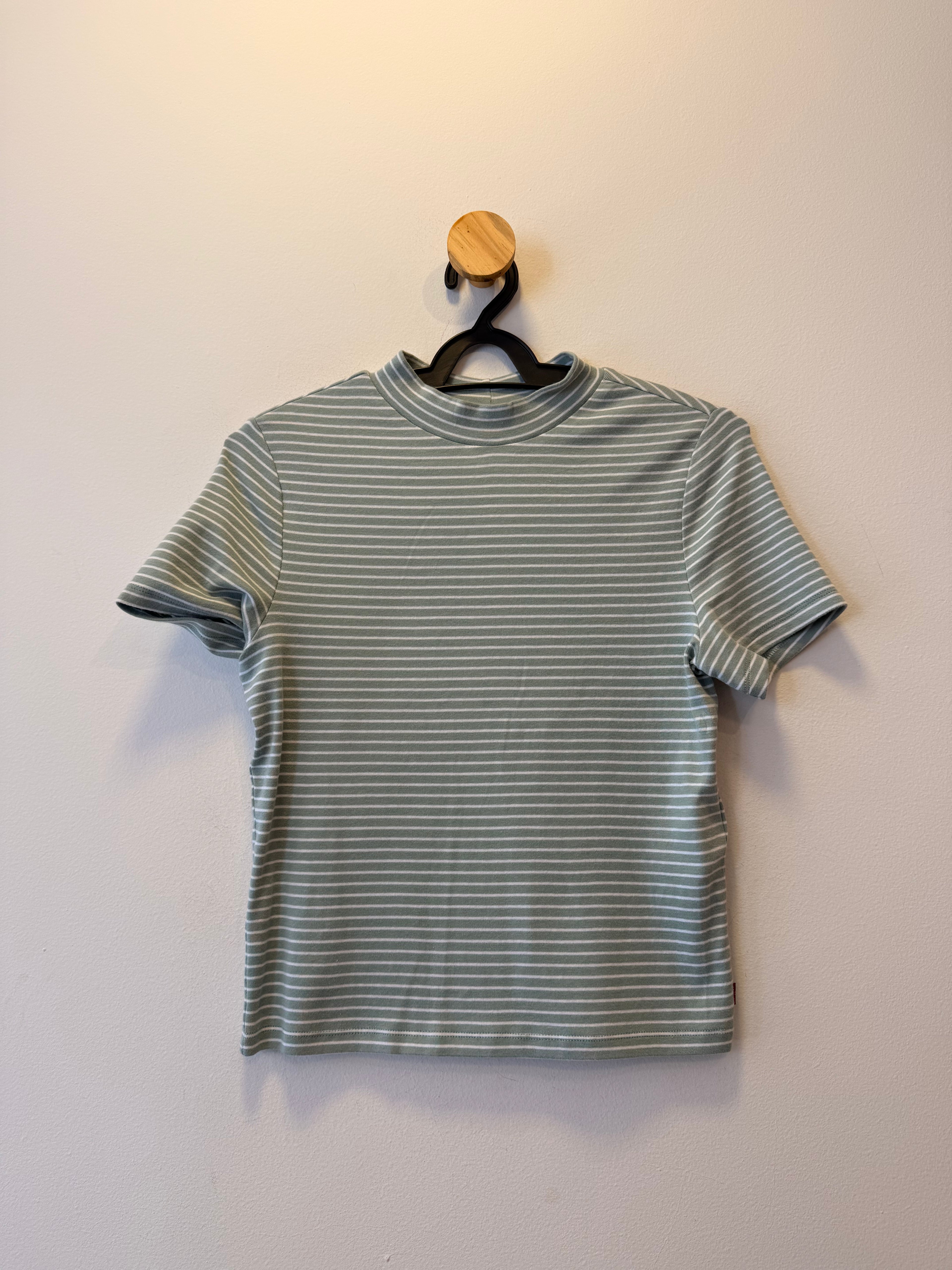 Blusa Manga Curta Listrada