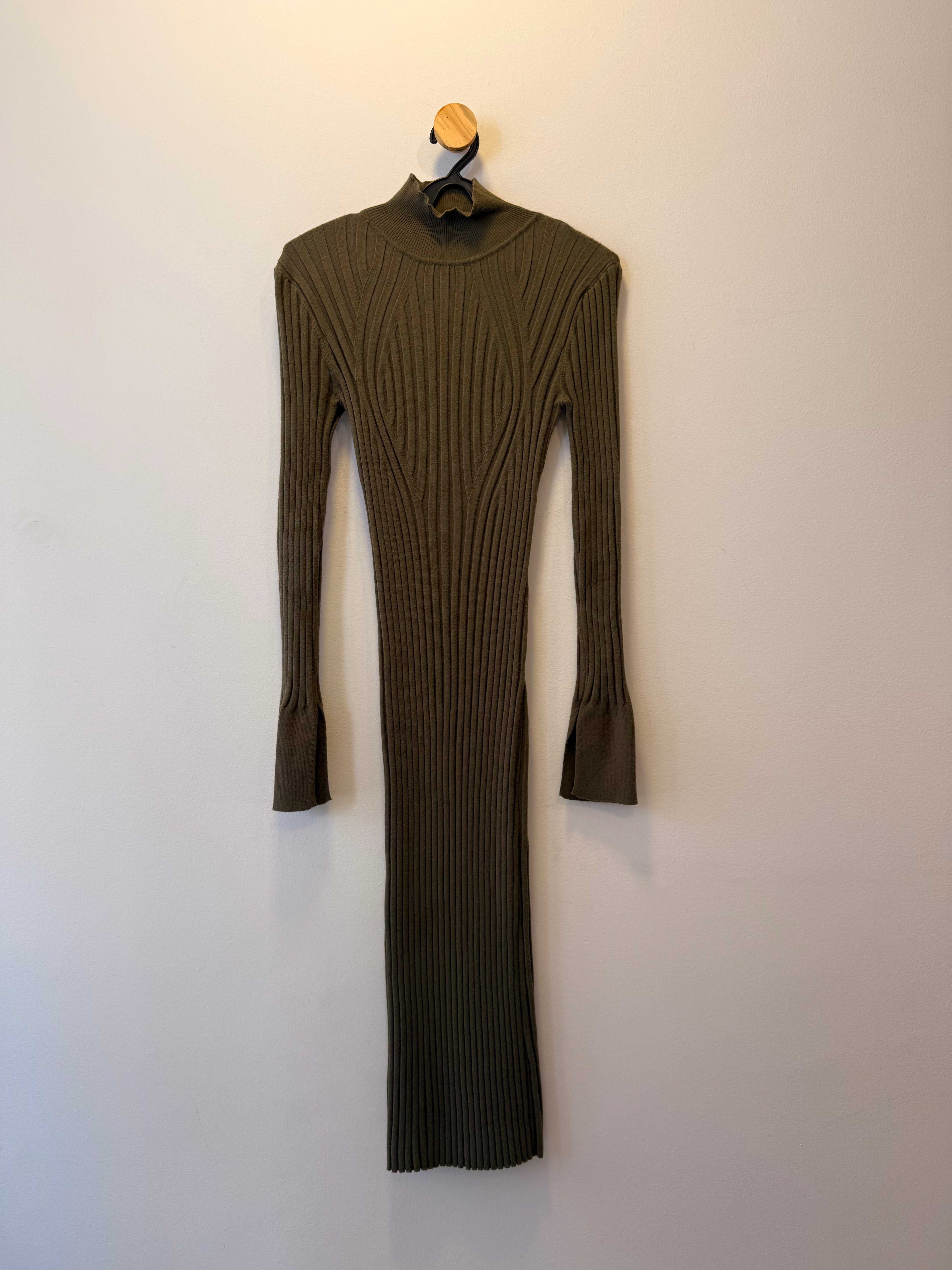 Vestido Manga Longa Verde Militar