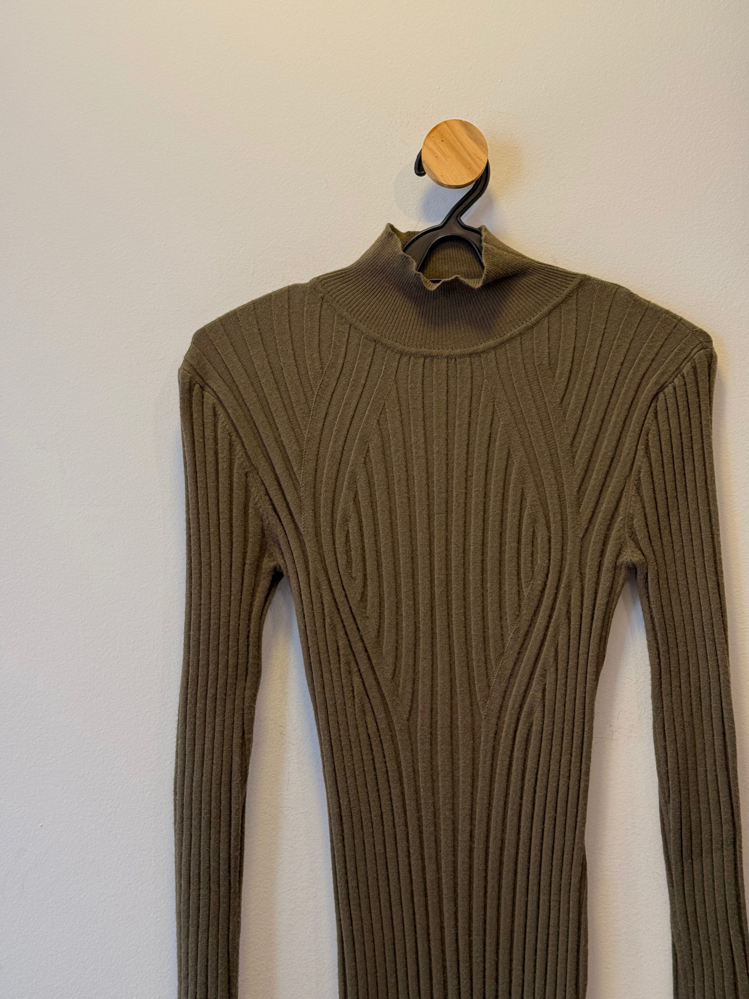 Vestido Manga Longa Verde Militar