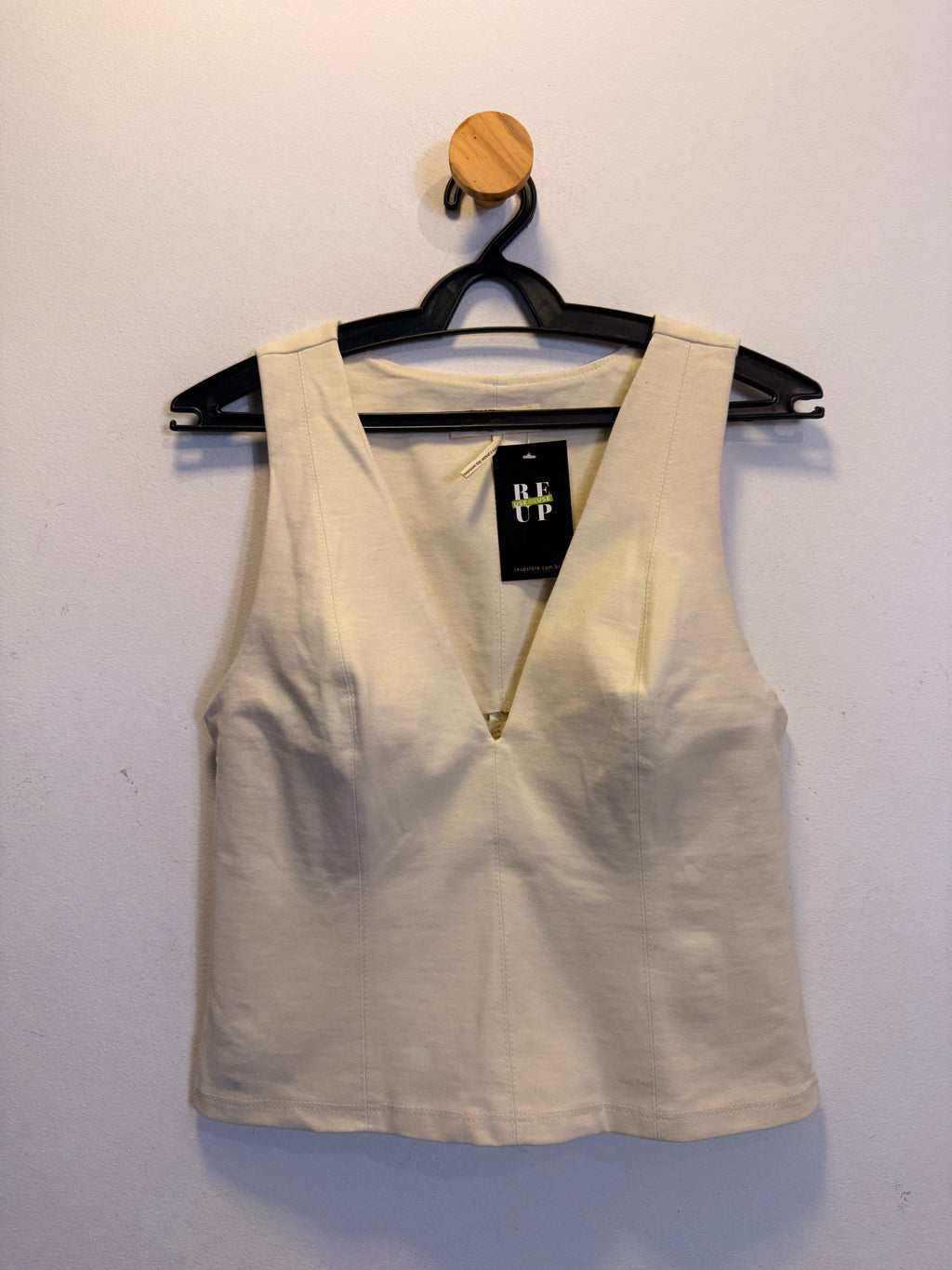 Cropped Voar