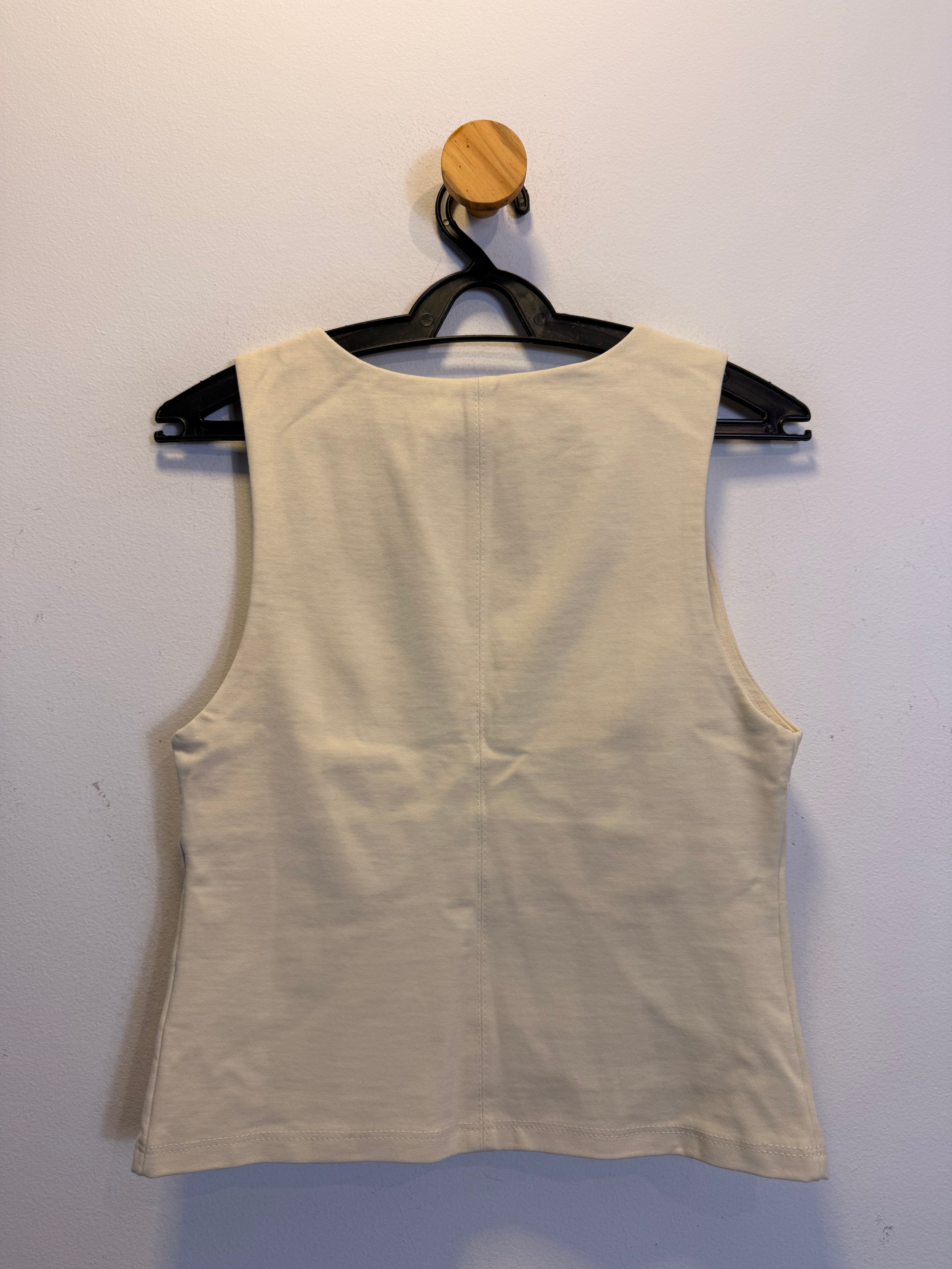 Cropped Voar