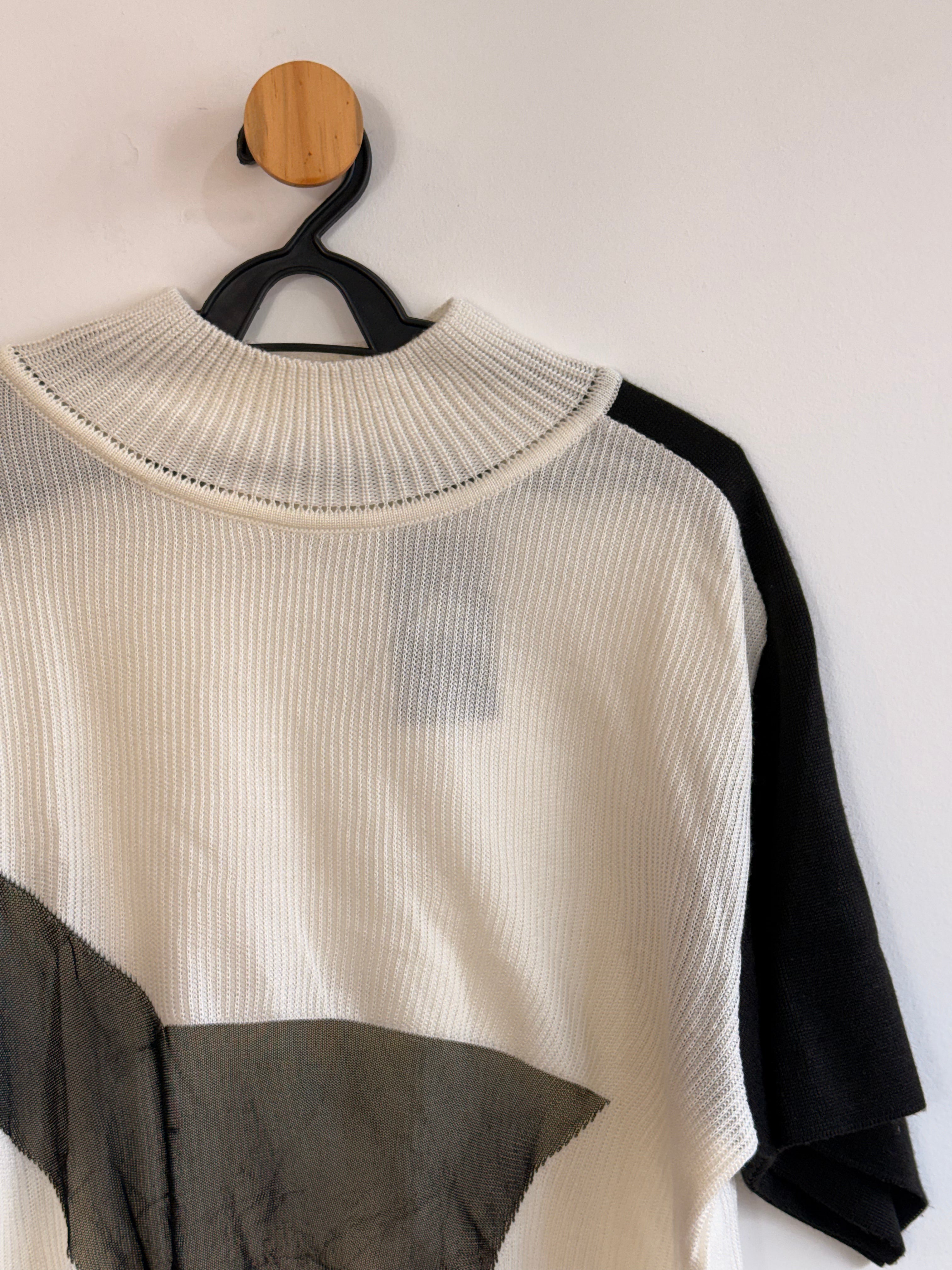 Blusa em Malha OPEN
