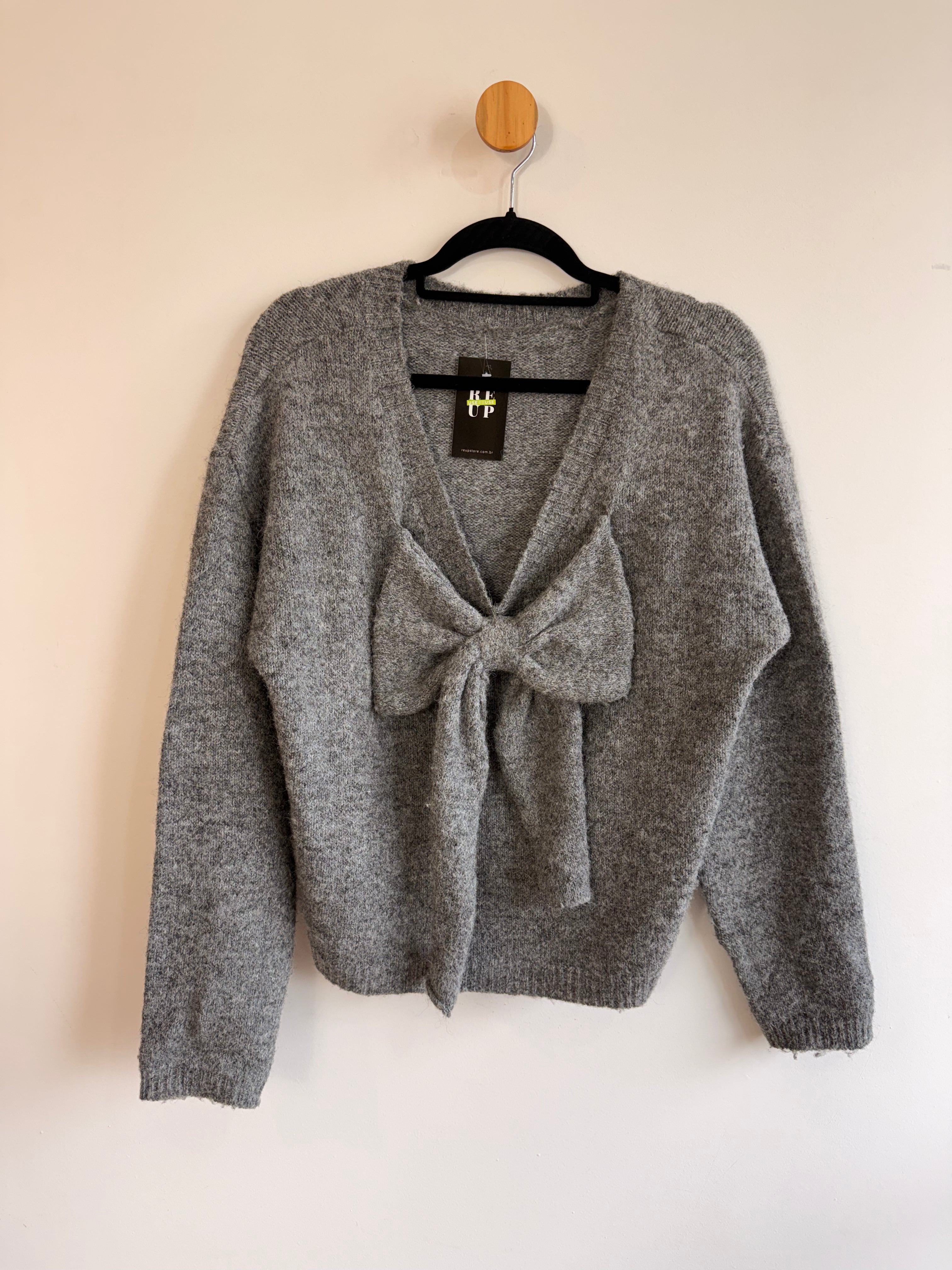 Tricot Cinza com Laço