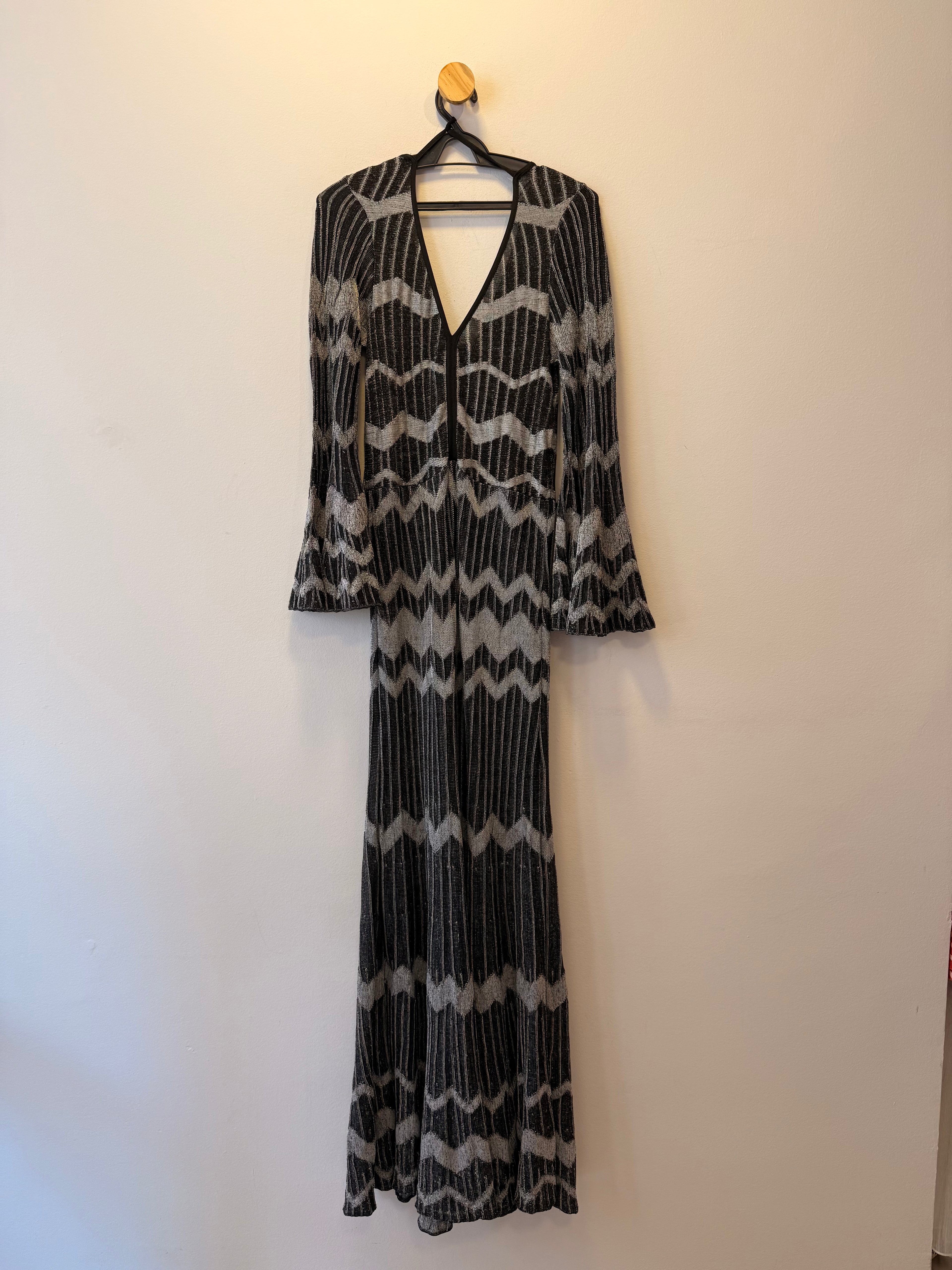 Vestido de Tricot Preto Geométrico
