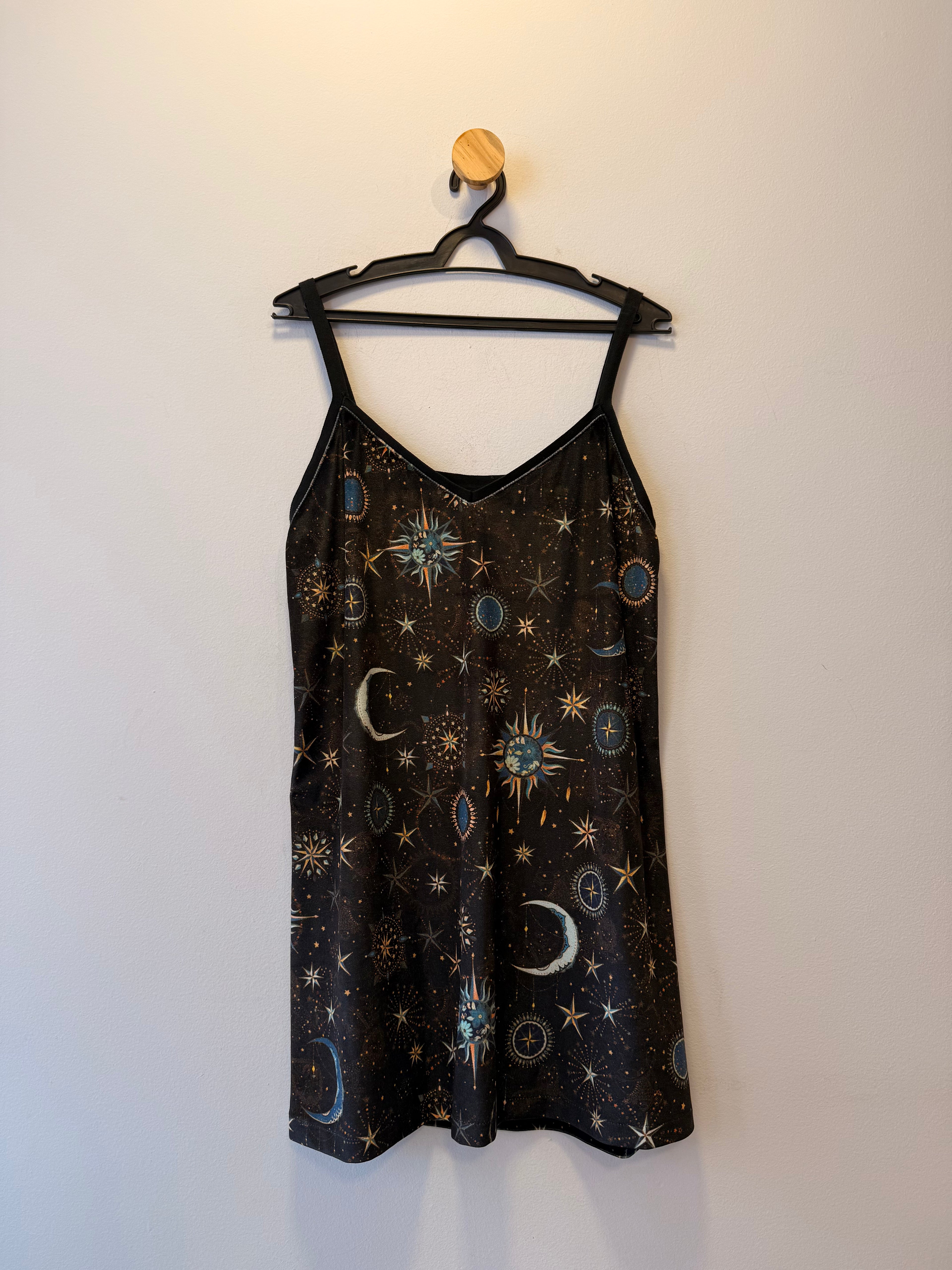 Vestido Curto Preto