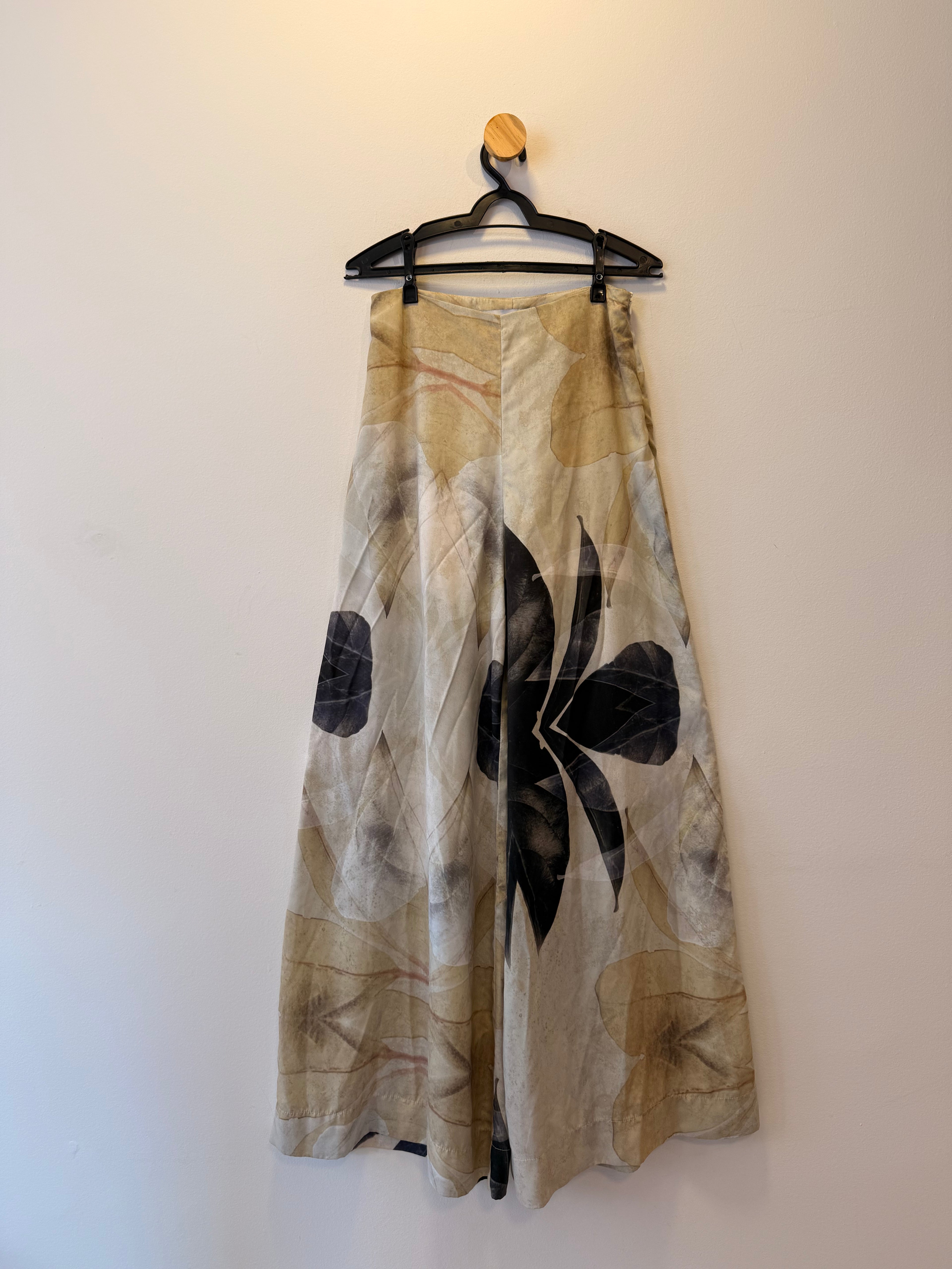 Calça Pantalona Fluida Floral